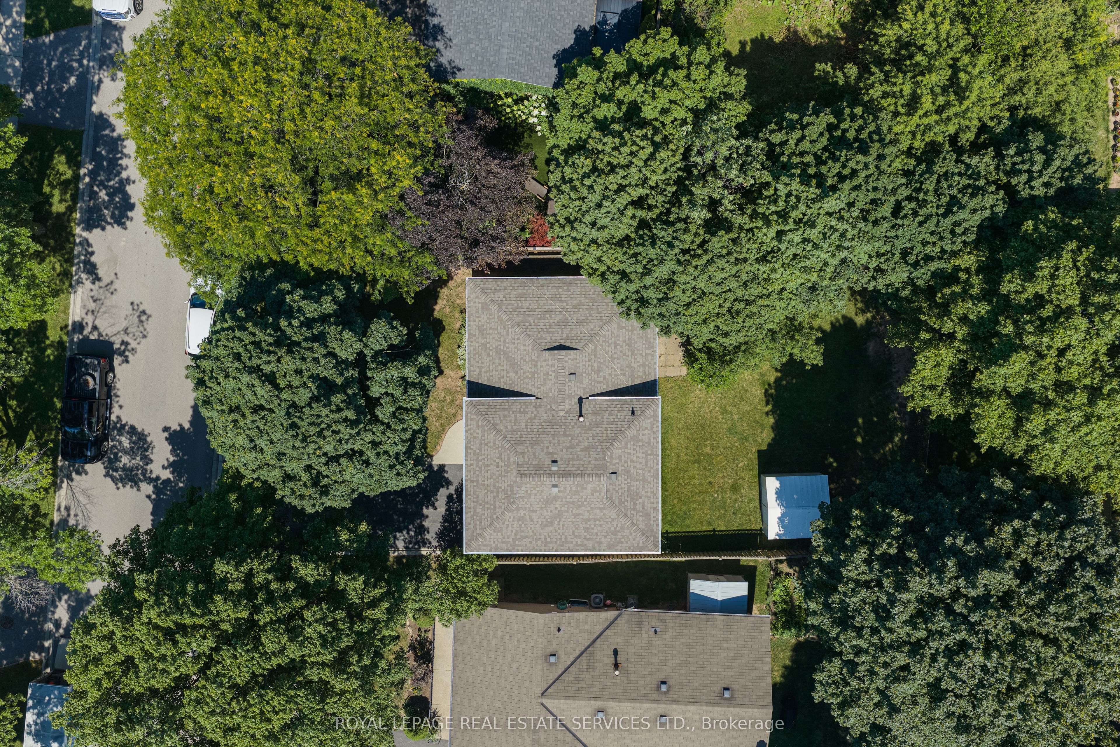 18 Osborne Crescent Property Photo 27