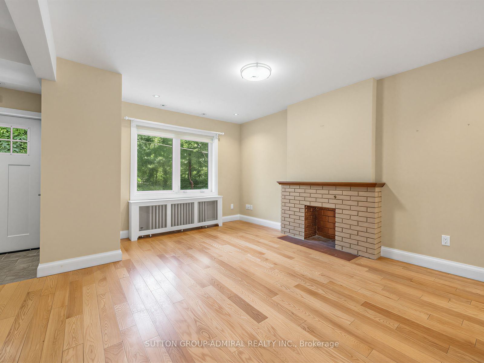 246 Ellis Avenue Property Photo 13