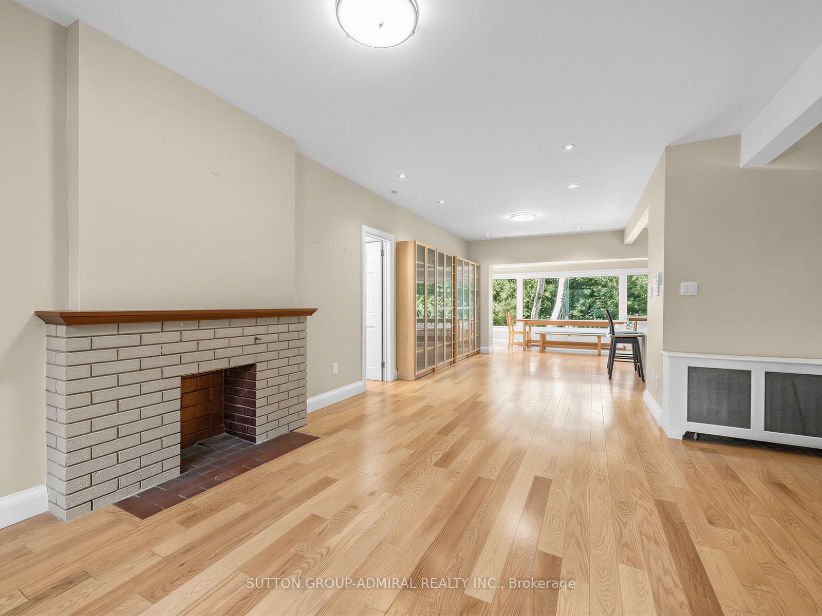 246 Ellis Avenue Property Photo 14