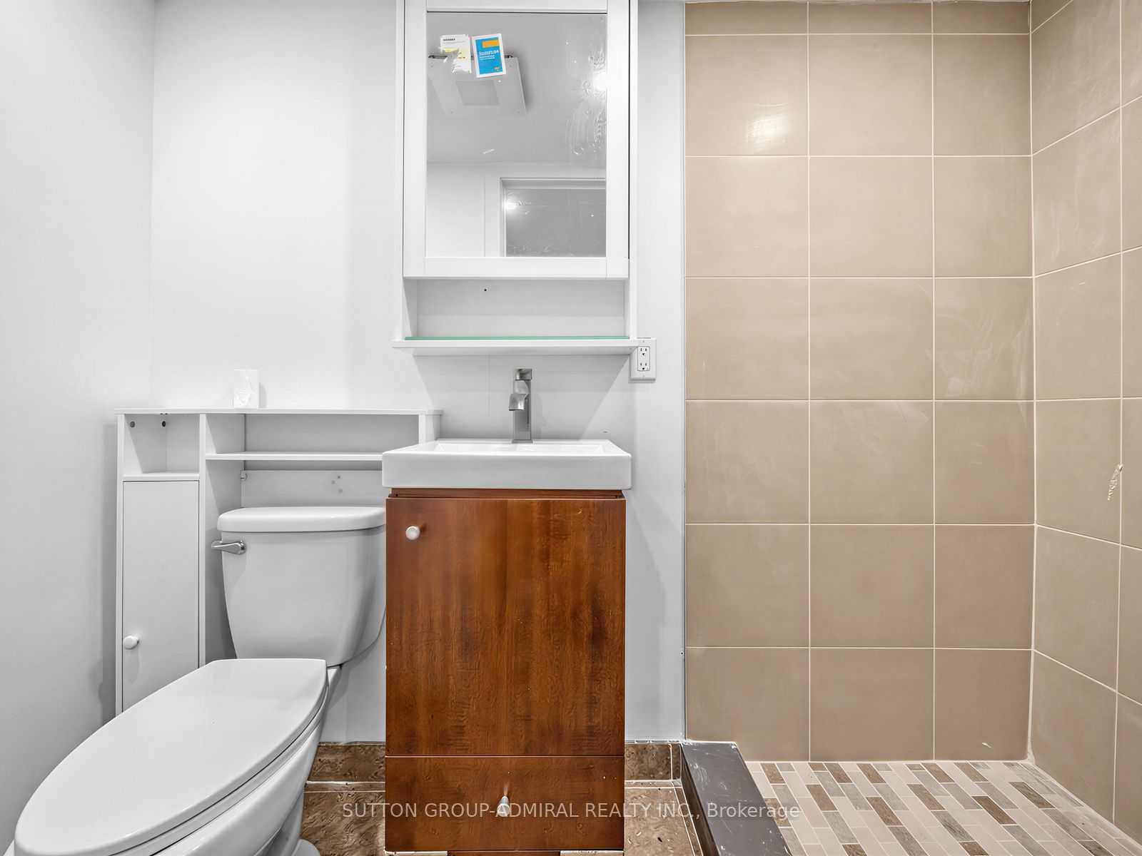 246 Ellis Avenue Property Photo 29