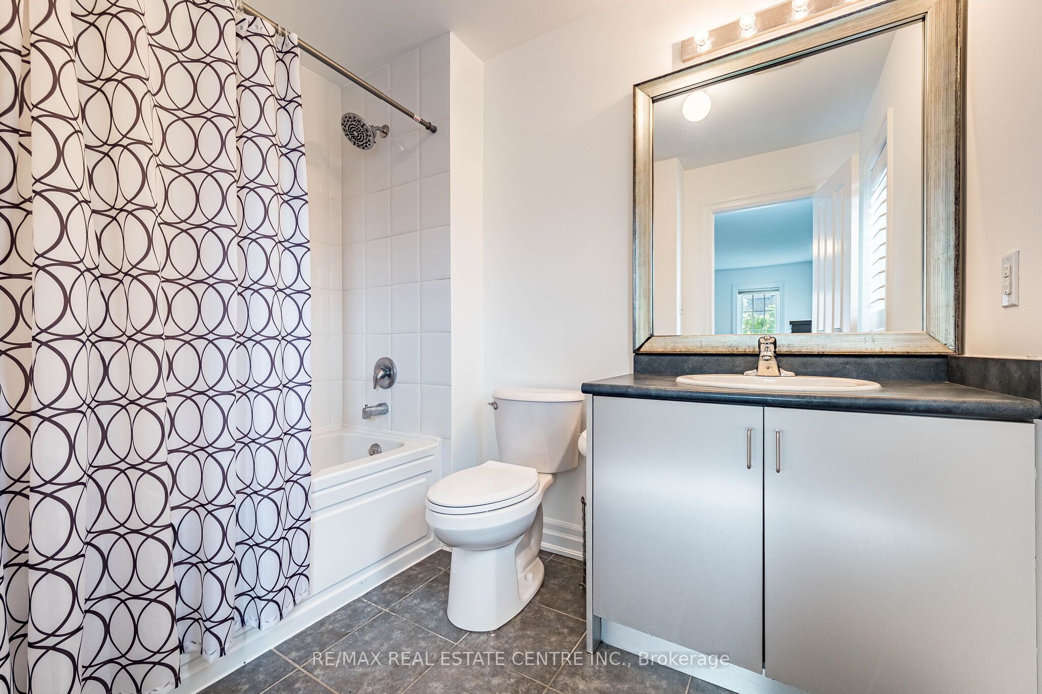 40 Cachet Court Property Photo 31