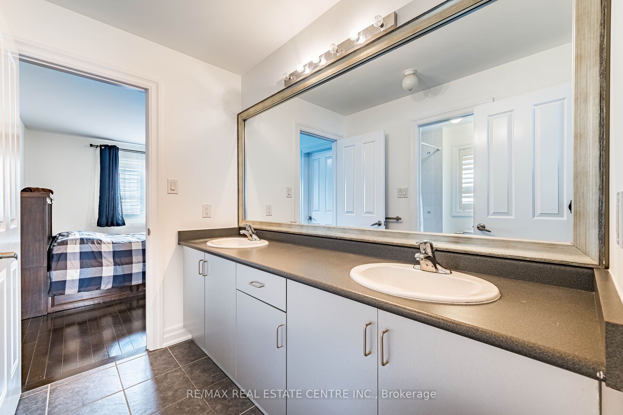 40 Cachet Court Property Photo 33