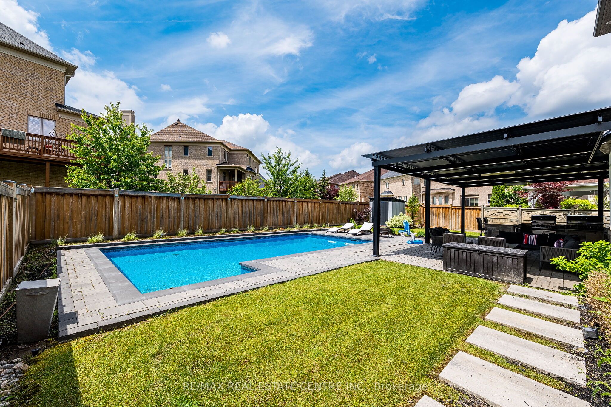 40 Cachet Court Property Photo 45