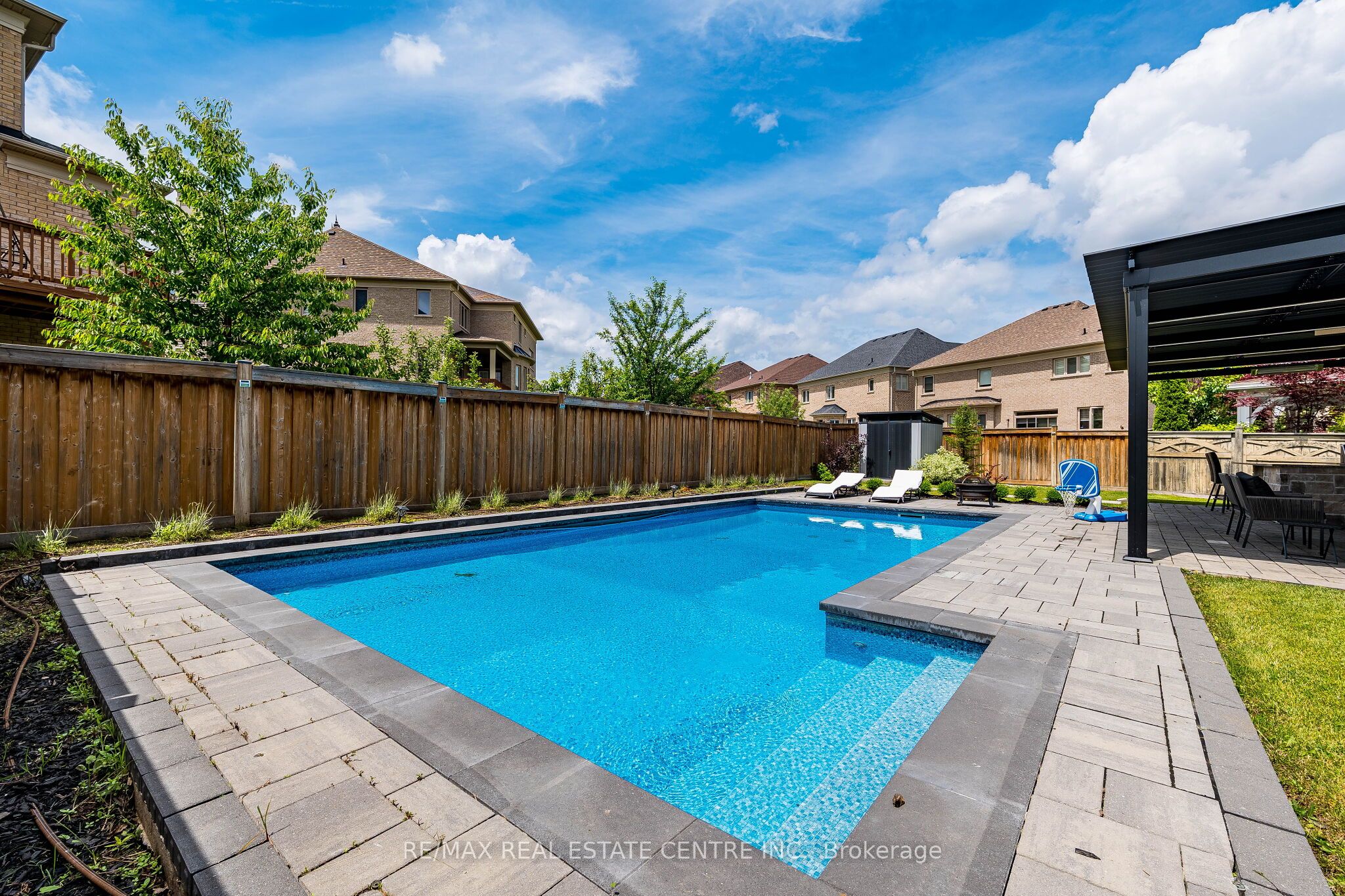 40 Cachet Court Property Photo 46