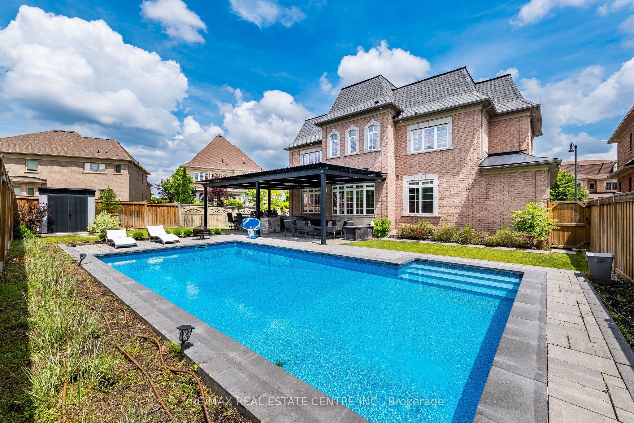 40 Cachet Court Property Photo 48