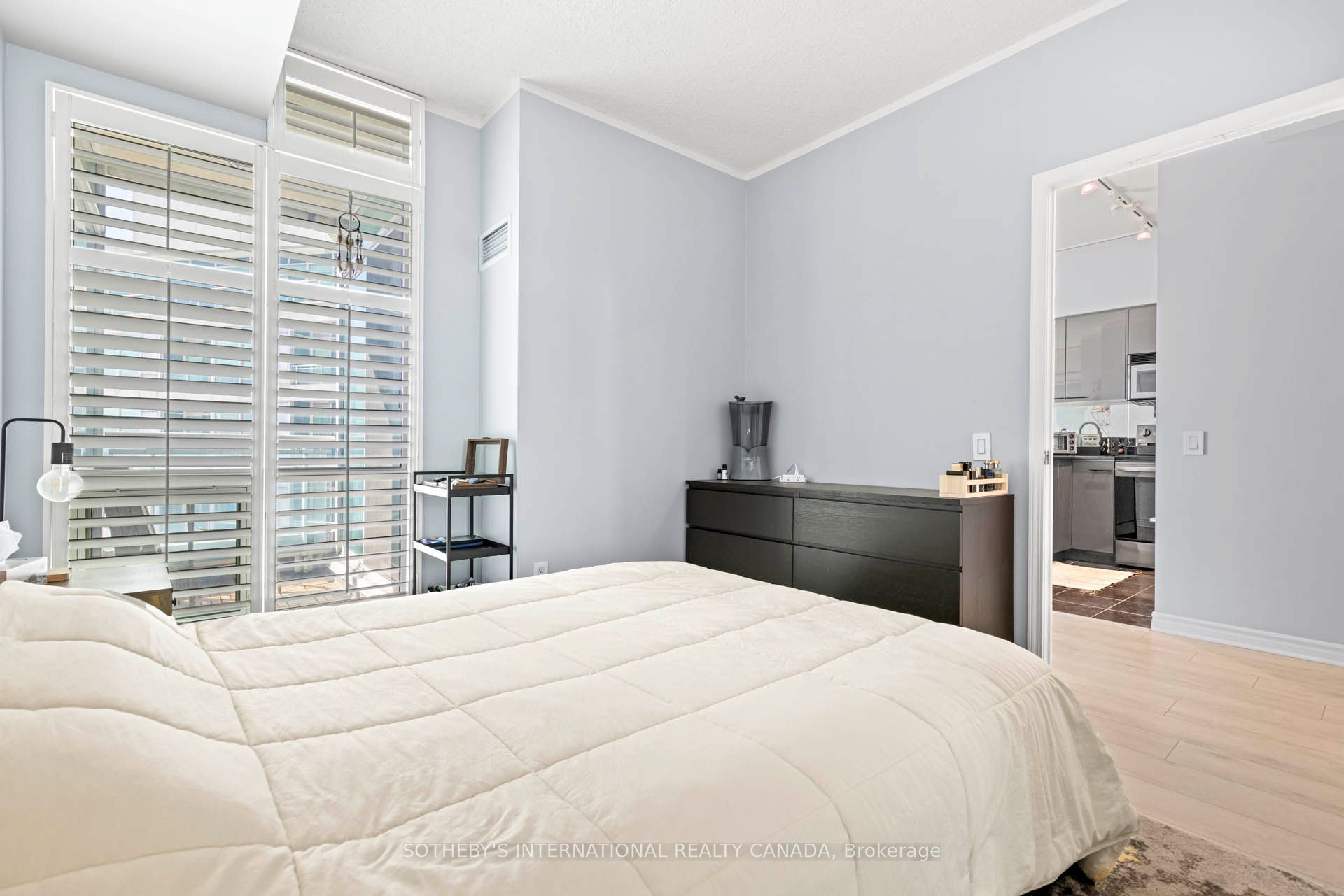 5 Marine Parade Drive 1013 Property Photo 16
