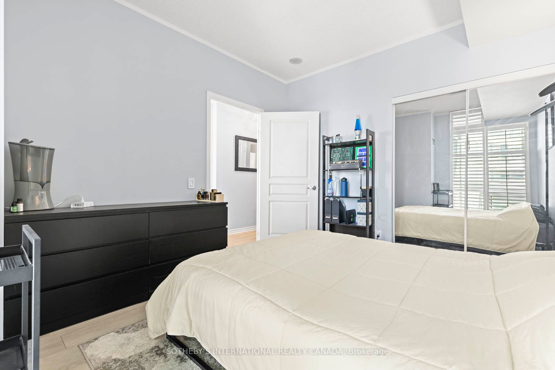 5 Marine Parade Drive 1013 Property Photo 17