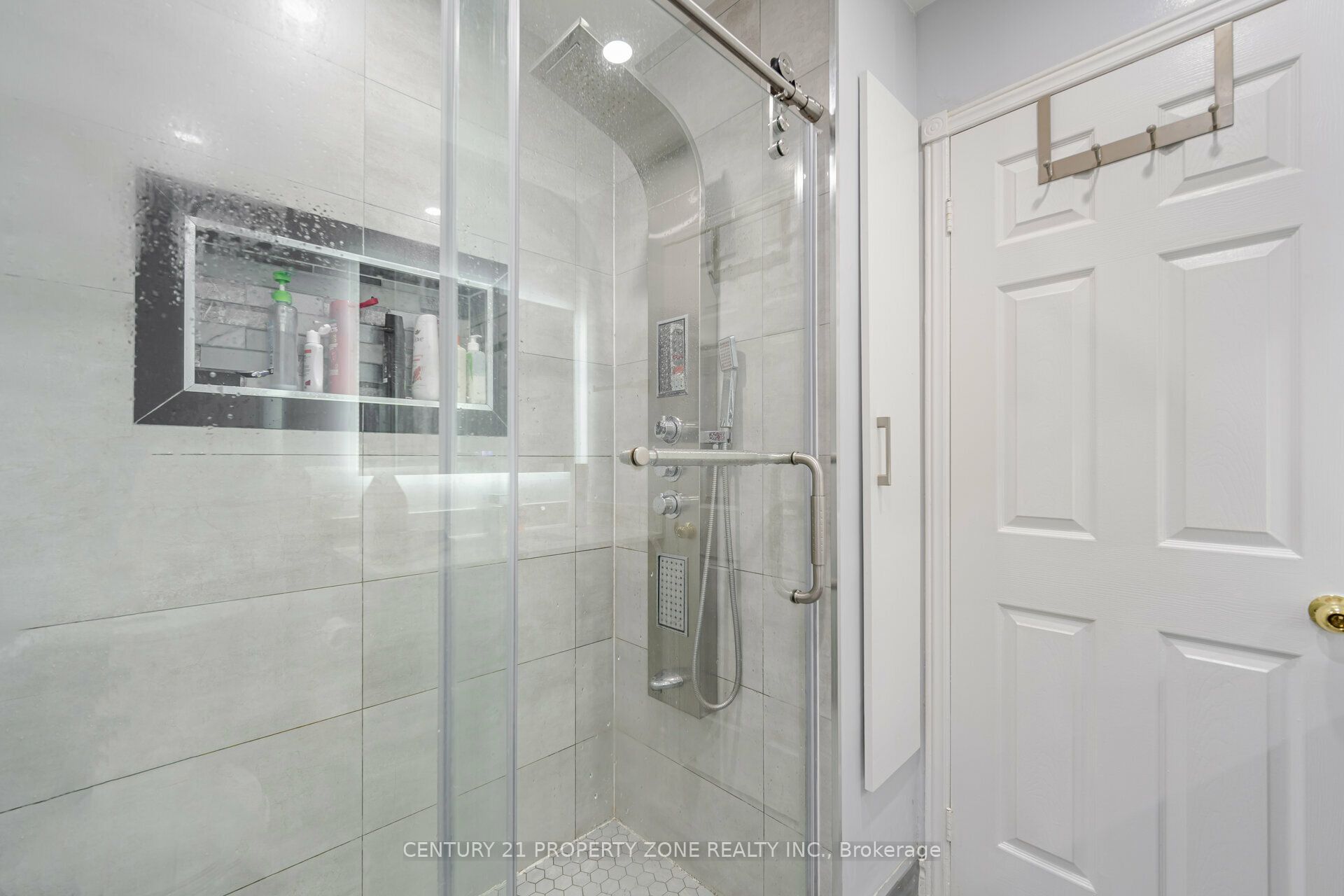 86 Rory Road Property Photo 30