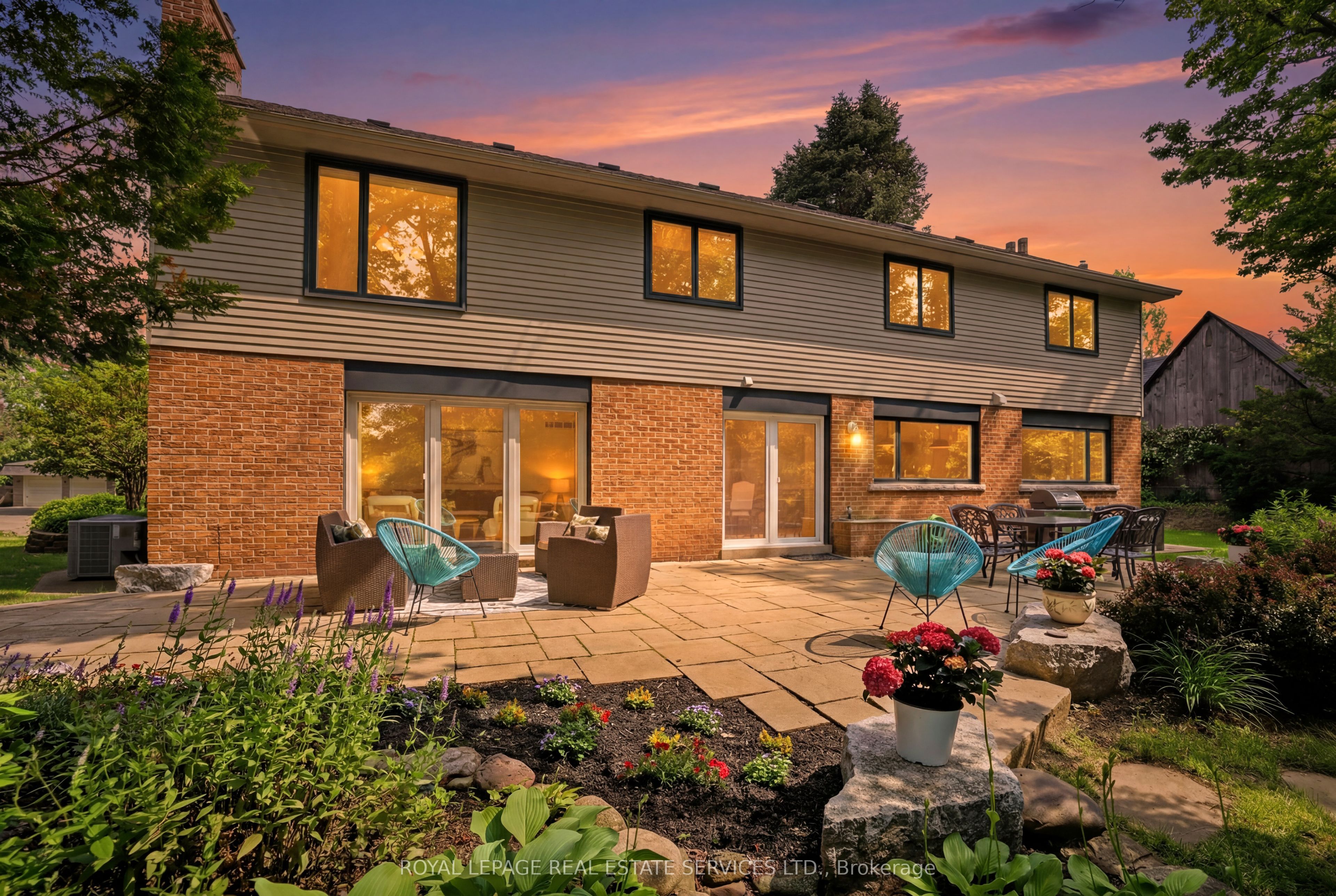 11 Regency Court Property Photo 3