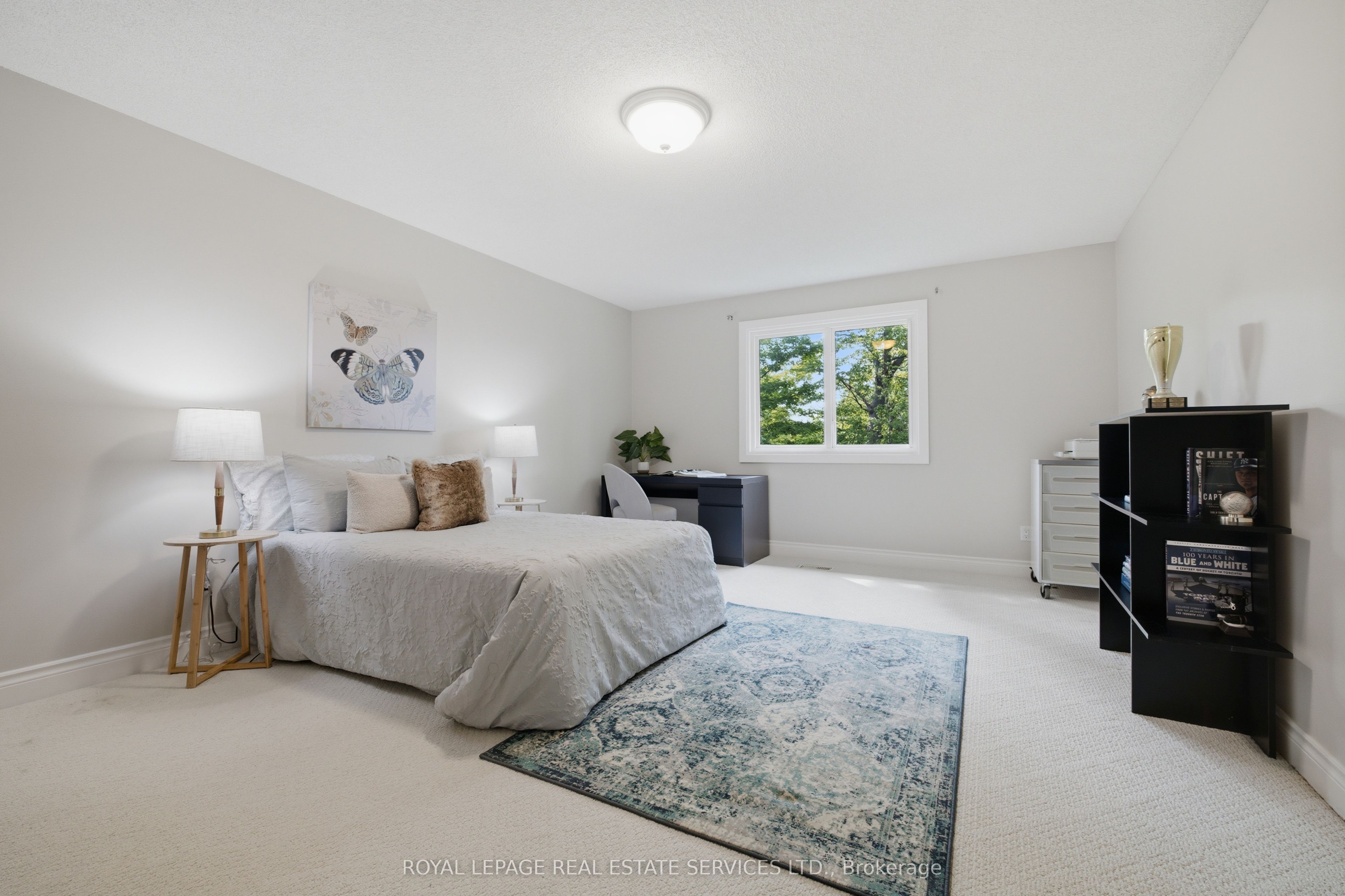 11 Regency Court Property Photo 26