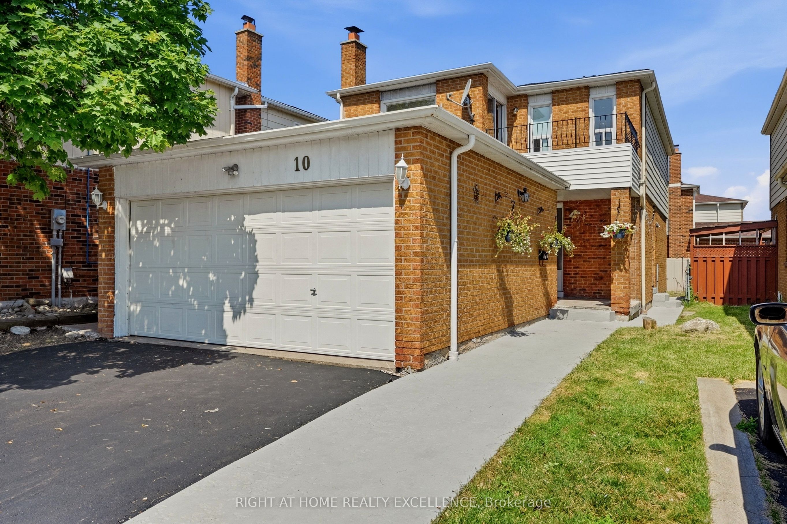 10 Banting Crescent Property Photo 1