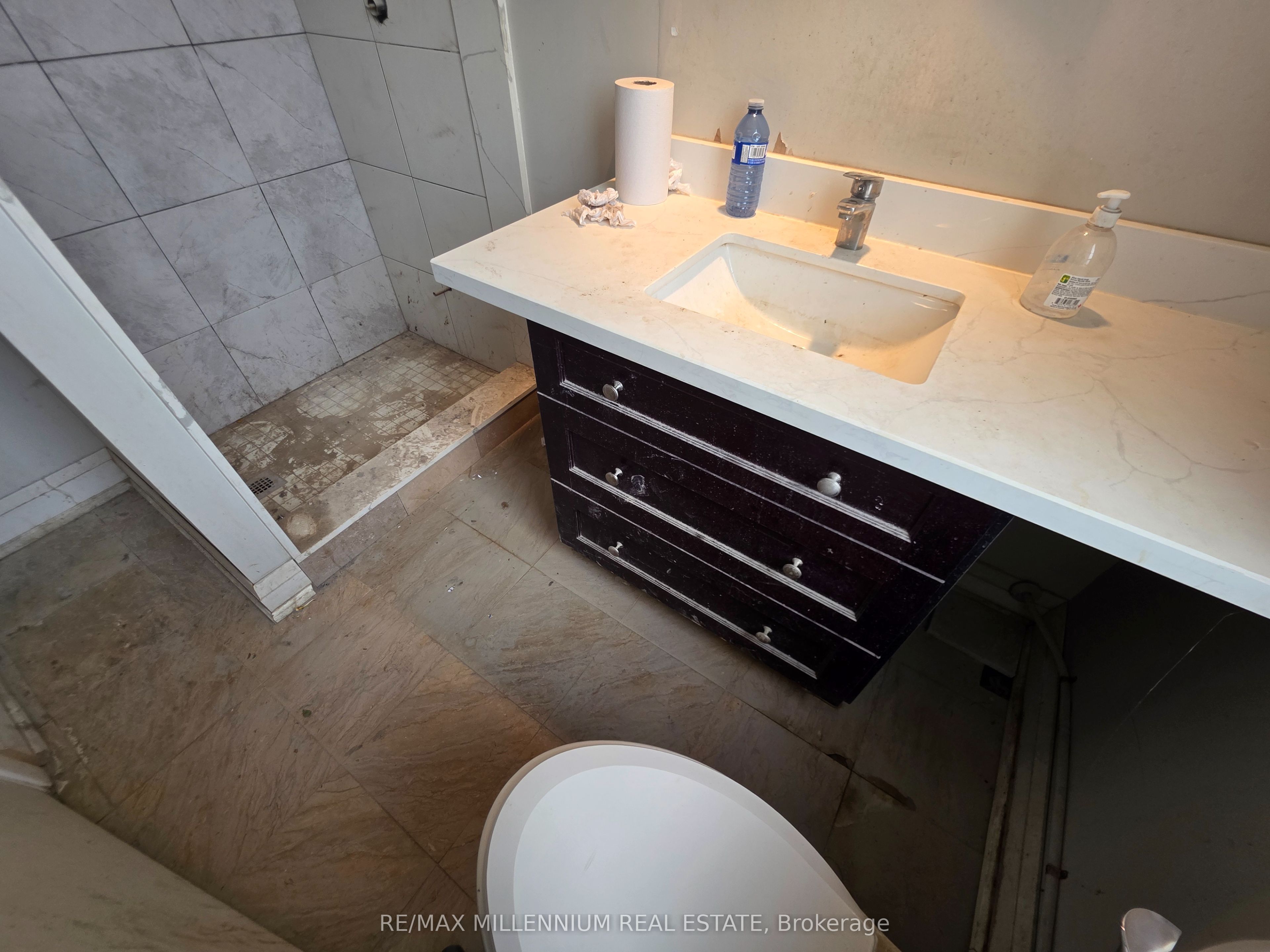 465 Norfinch Drive 1 Property Photo 13
