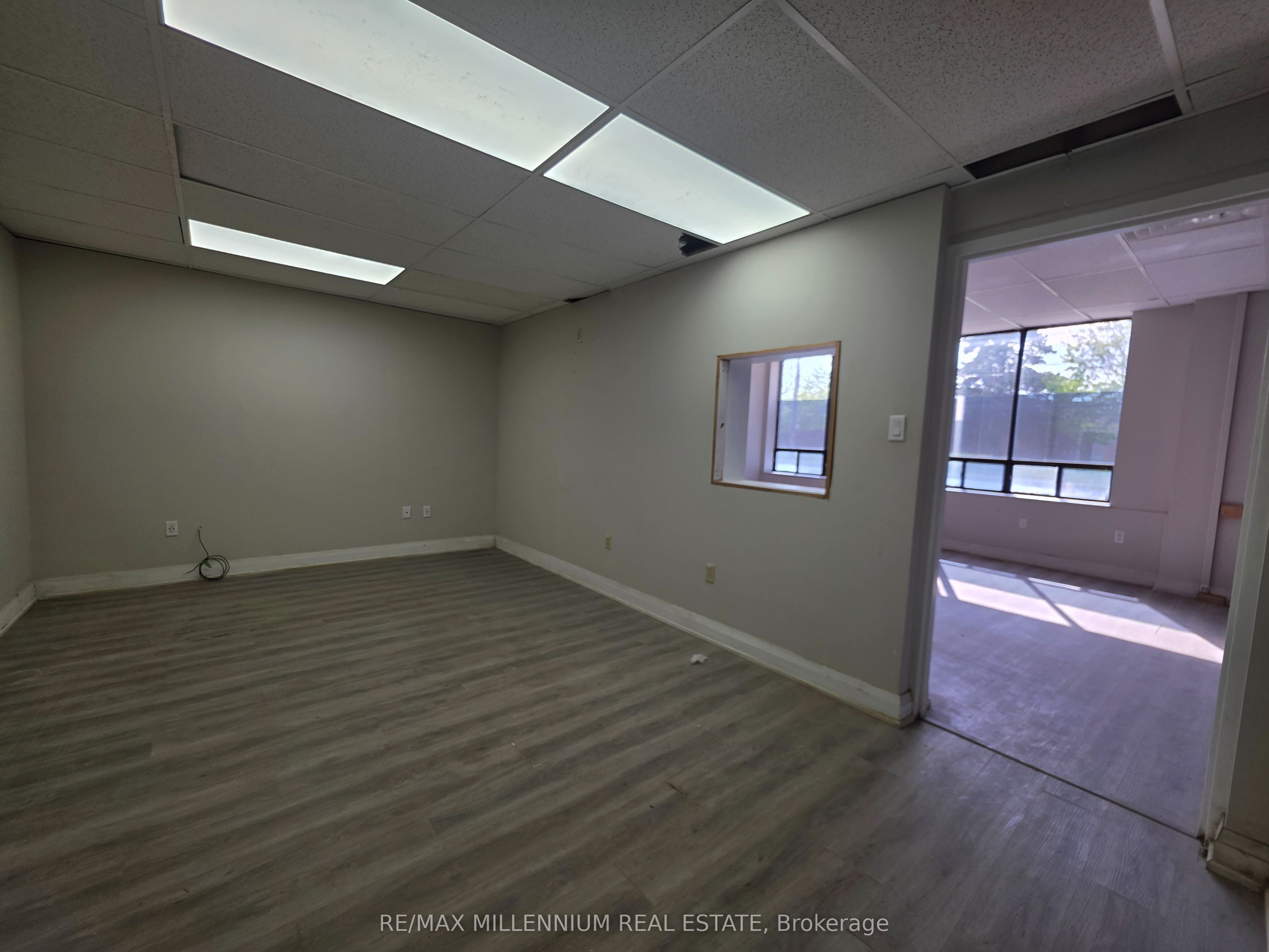 465 Norfinch Drive 1 Property Photo 20
