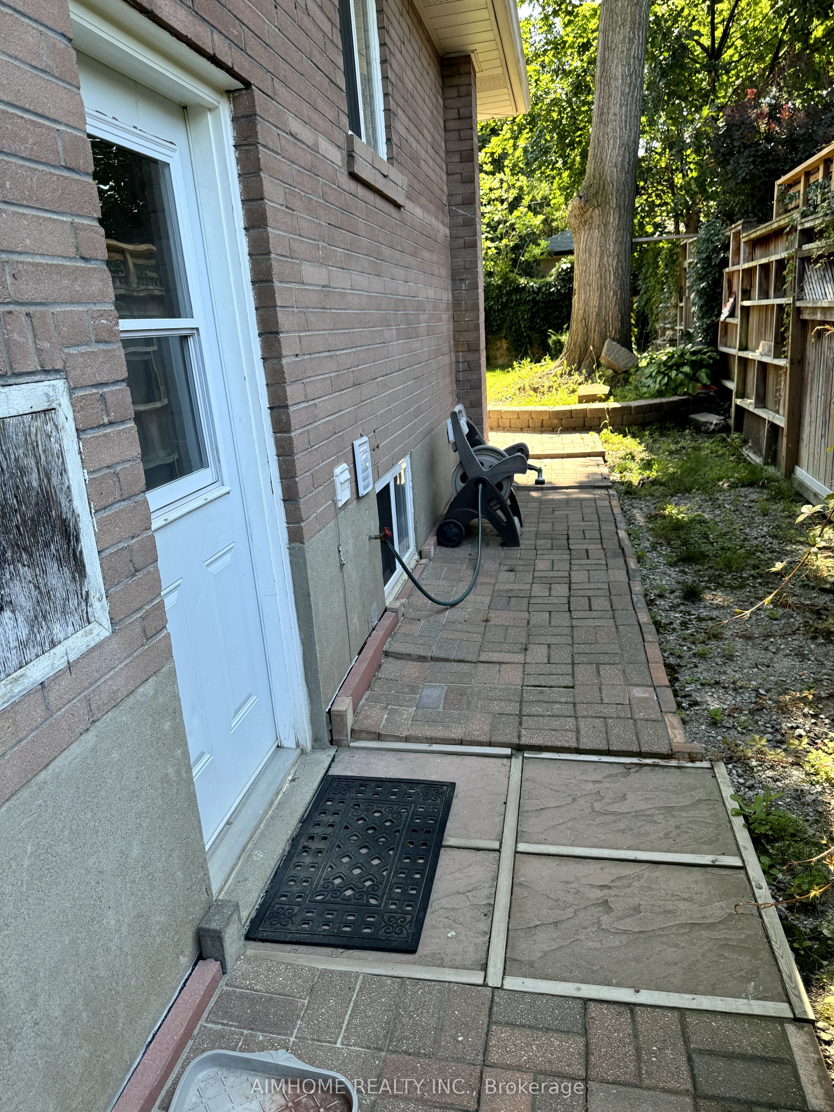1442 Monaghan Circle Property Photo 1