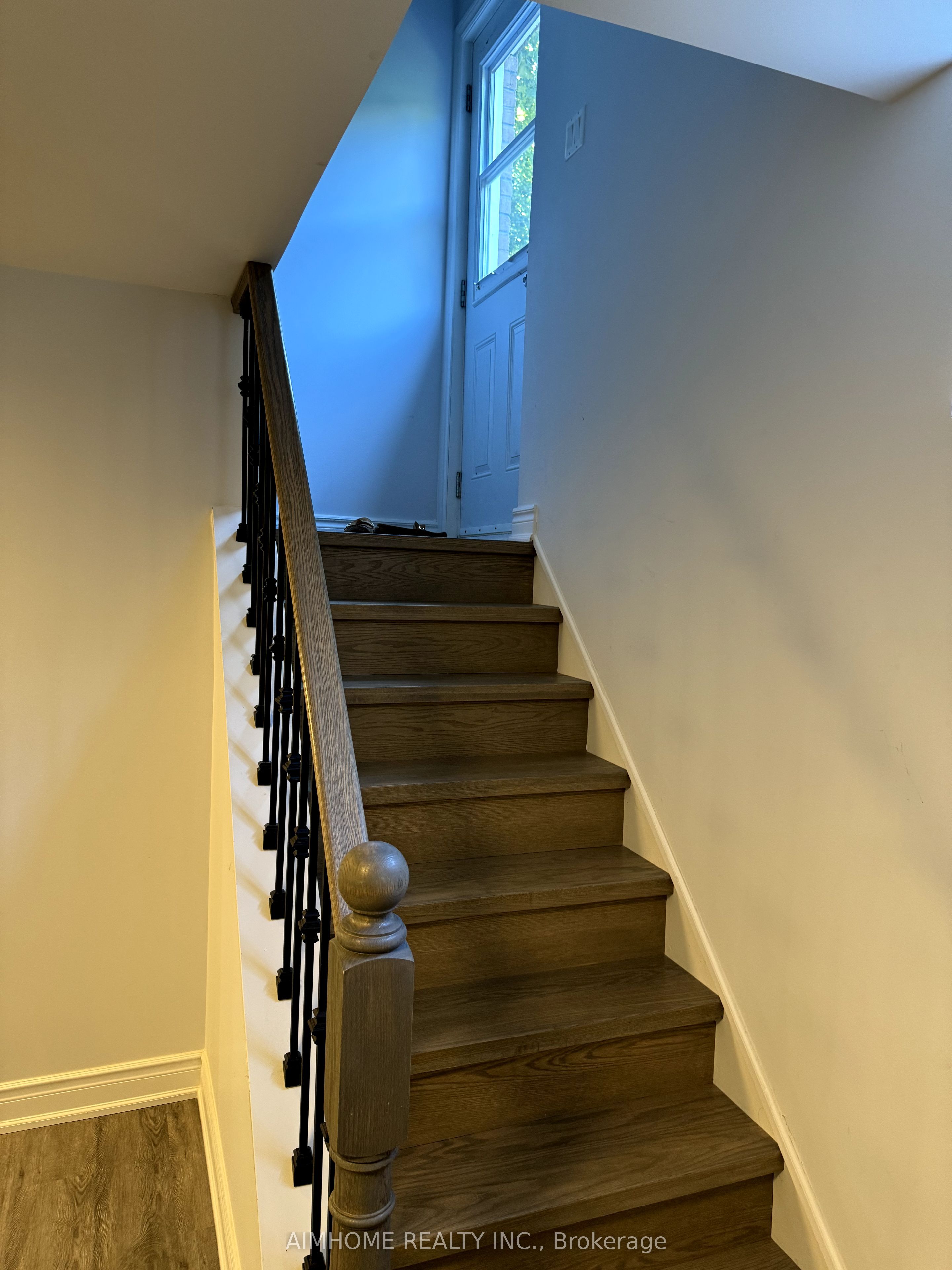 1442 Monaghan Circle Property Photo 2
