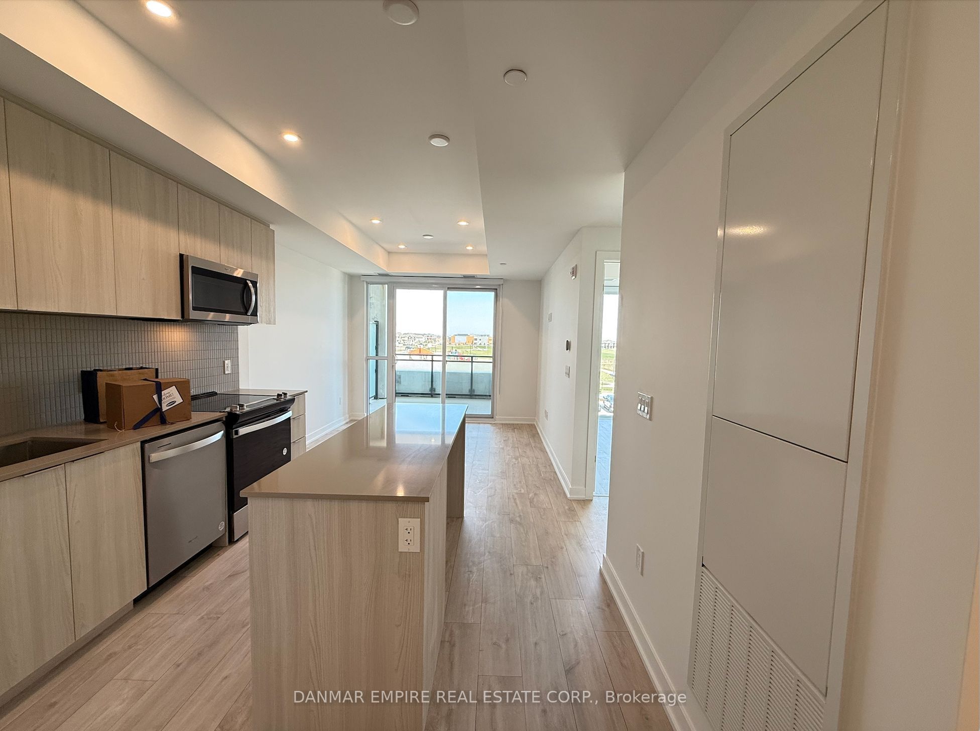 760 Whitlock Avenue 309 Property Photo 17