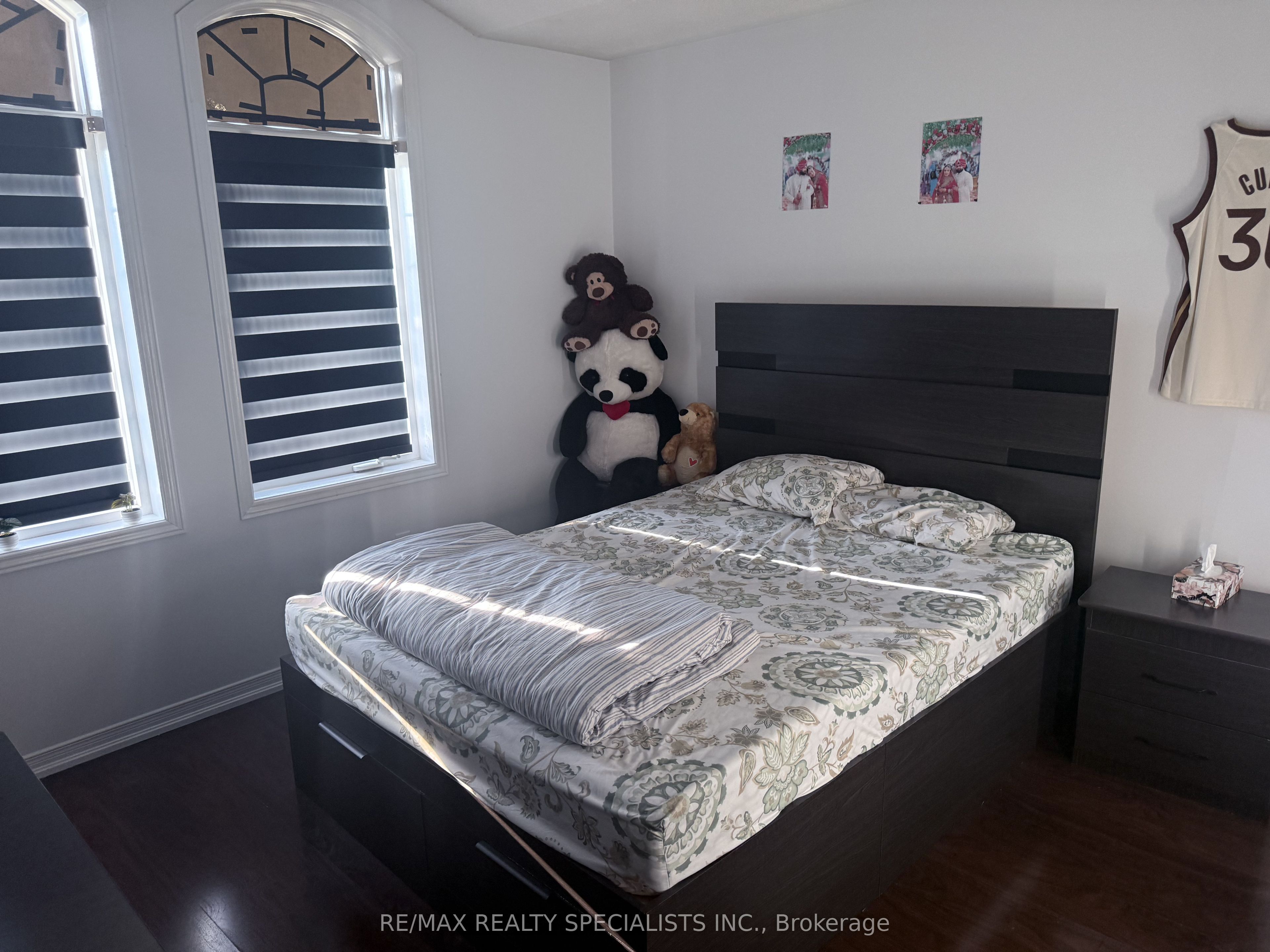 54 Chesterwood Crescent Property Photo 16