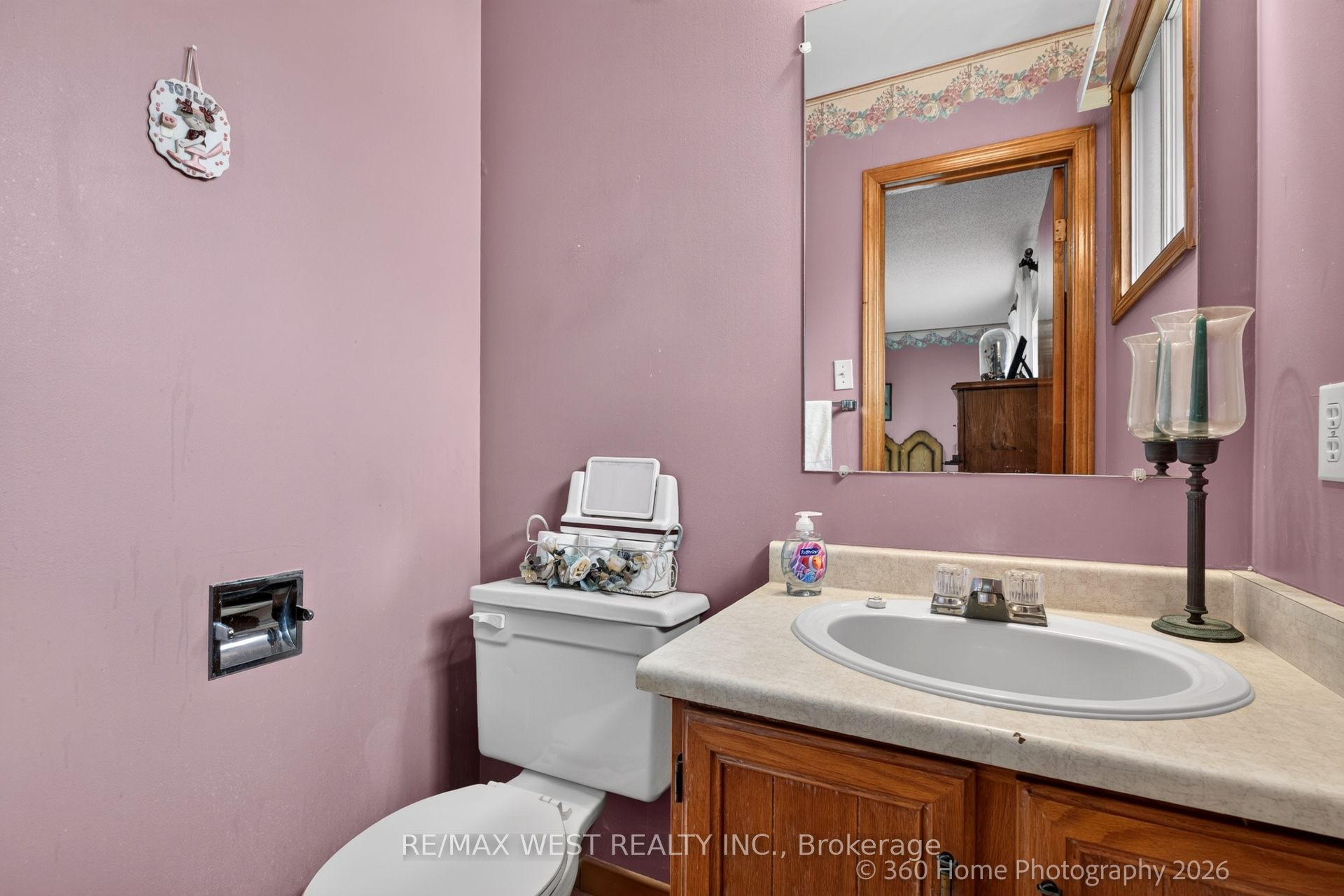 4157 Ottewell Crescent Property Photo 17