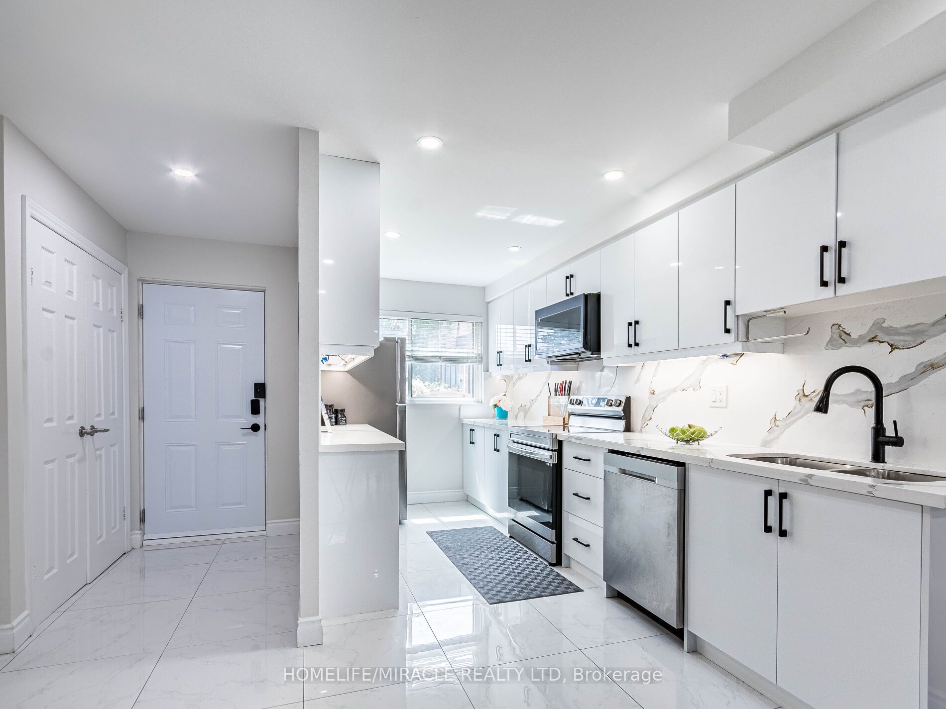 180 Mississauga Valley Boulevard 124 Property Photo 8