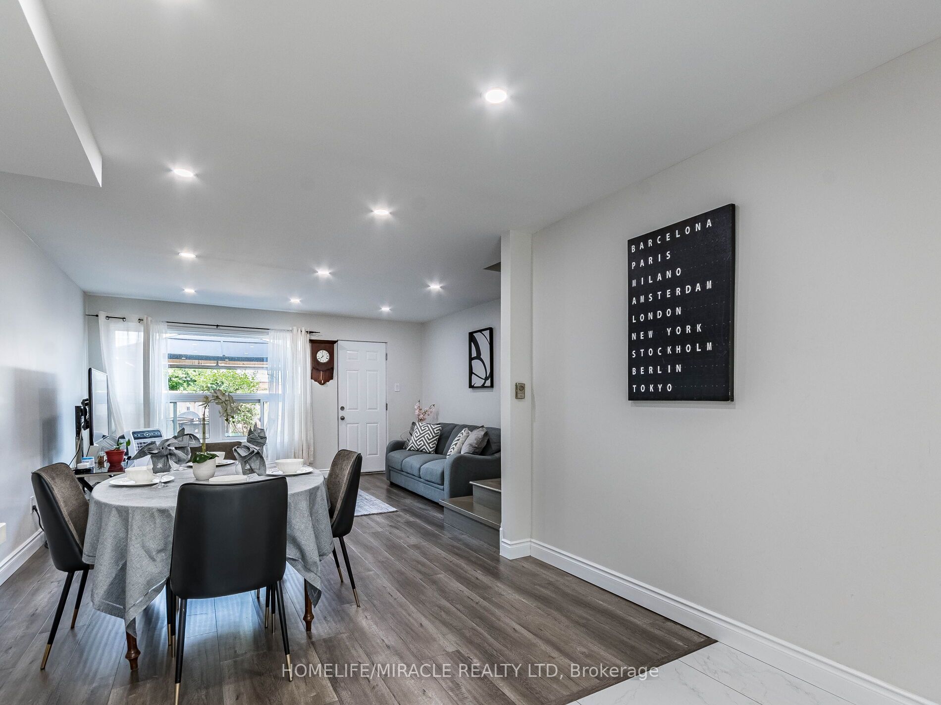 180 Mississauga Valley Boulevard 124 Property Photo 13