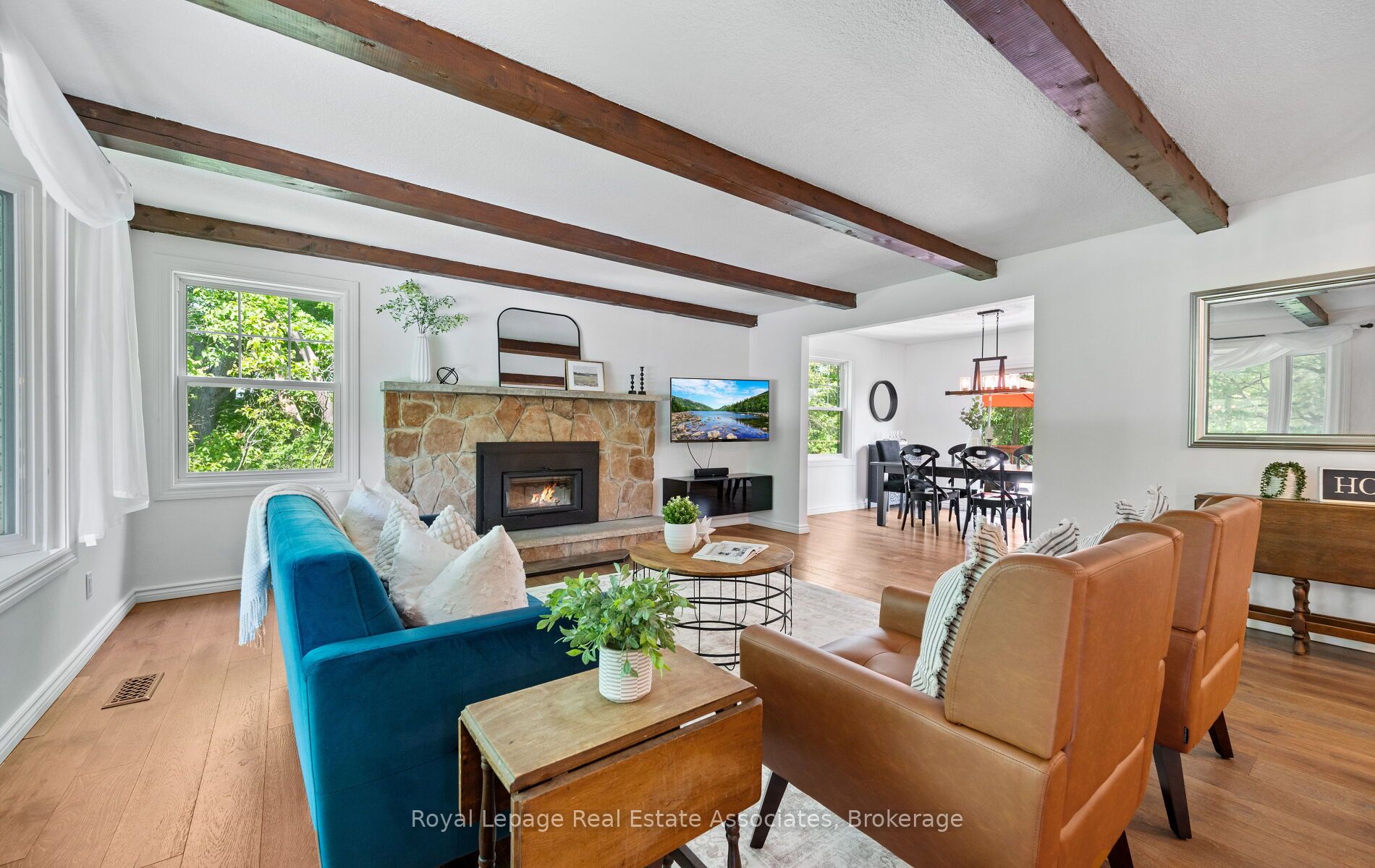 7462 15 Side Road Property Photo 4