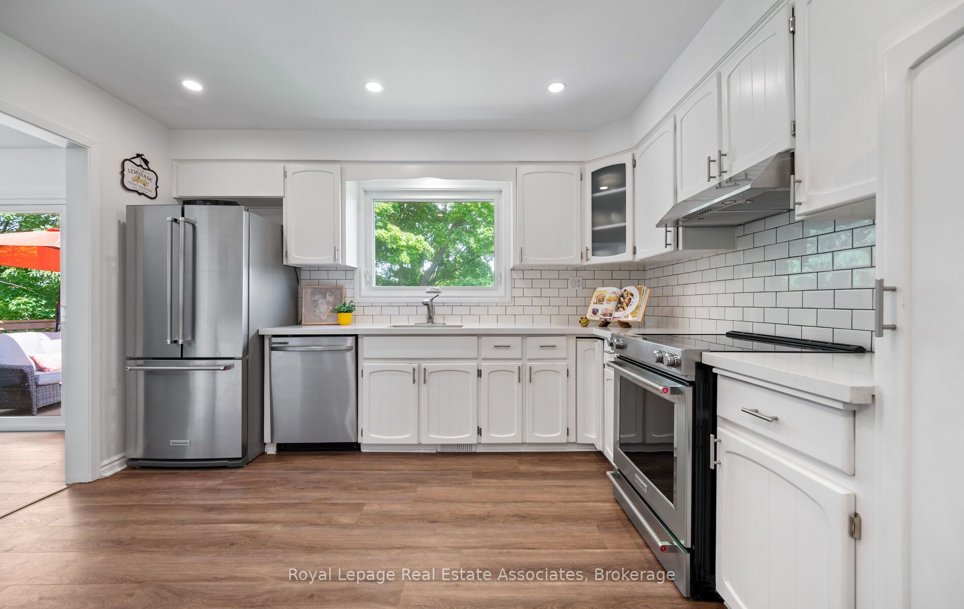 7462 15 Side Road Property Photo 13