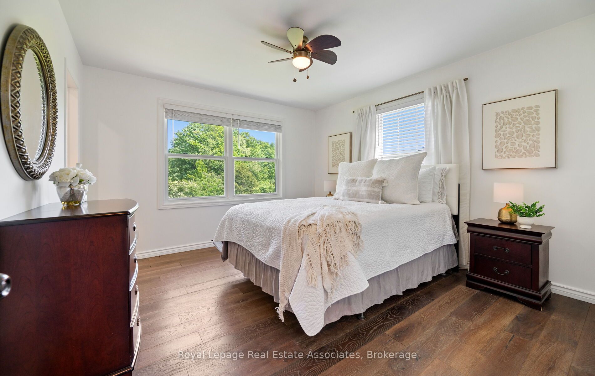 7462 15 Side Road Property Photo 17