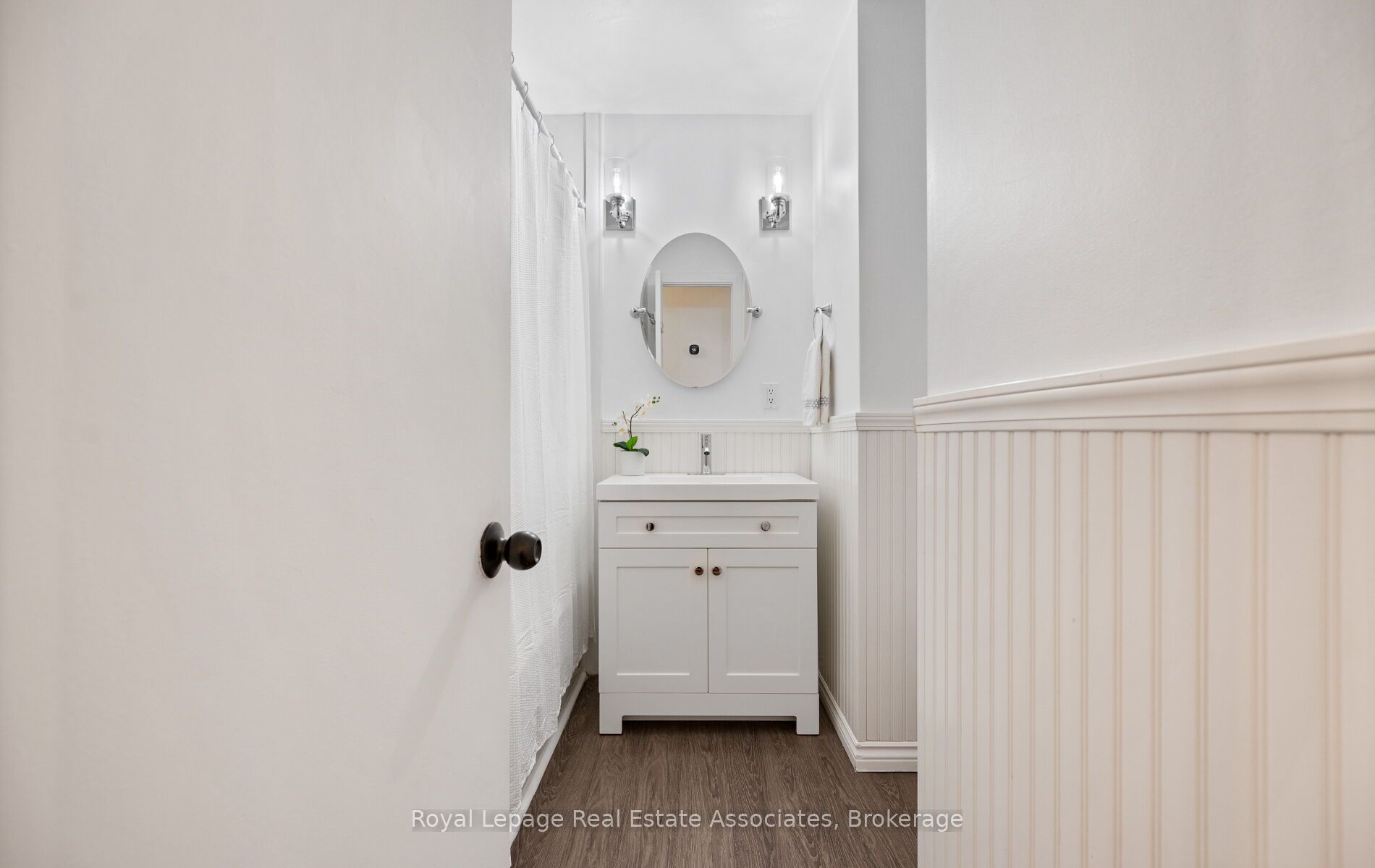 7462 15 Side Road Property Photo 26