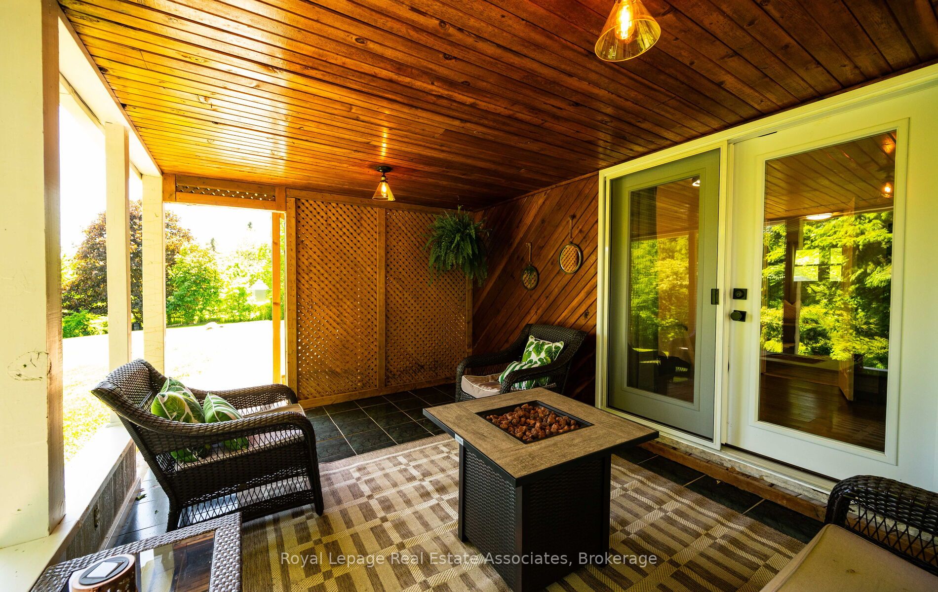 7462 15 Side Road Property Photo 40