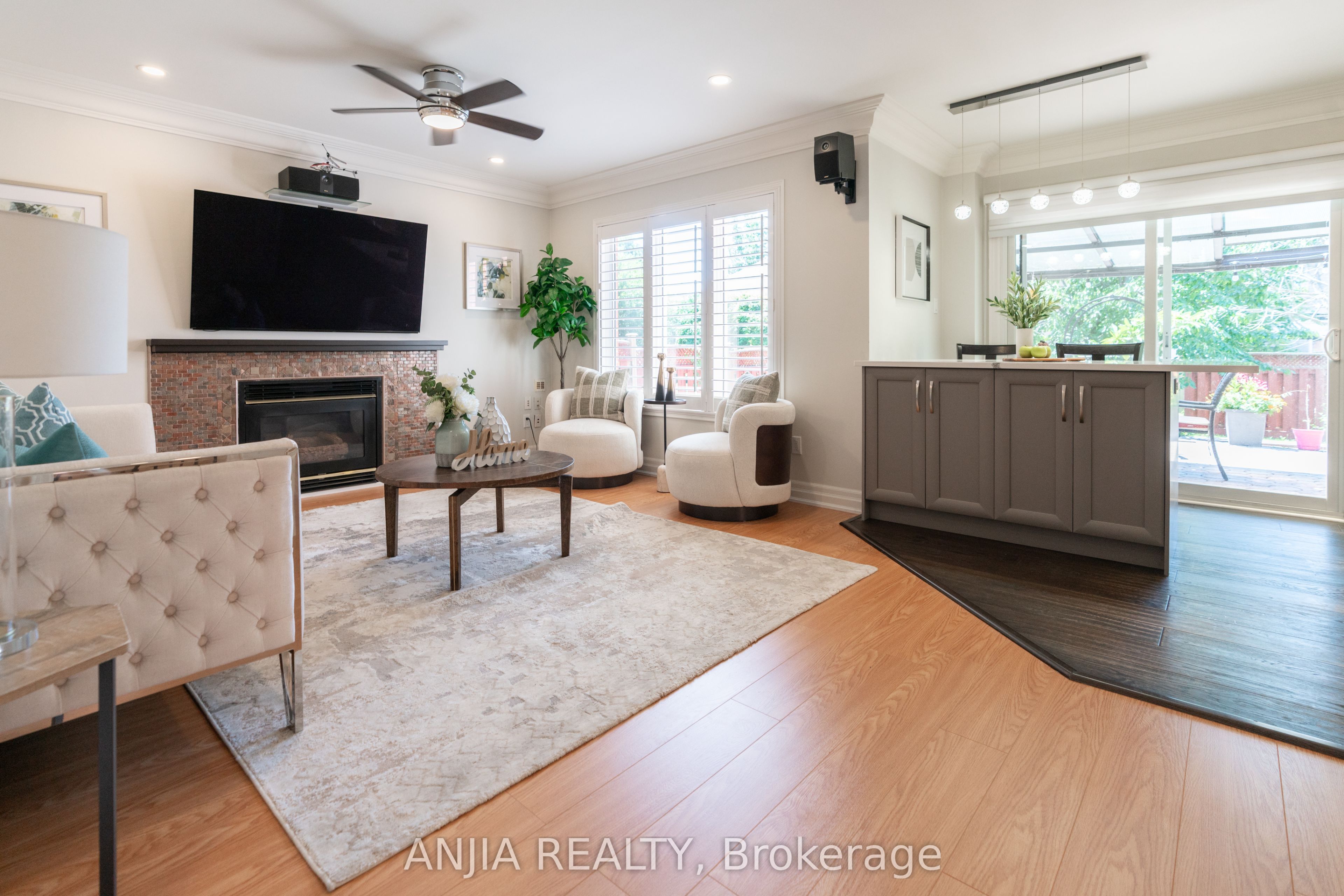 2410 Eden Valley Drive Property Photo 11