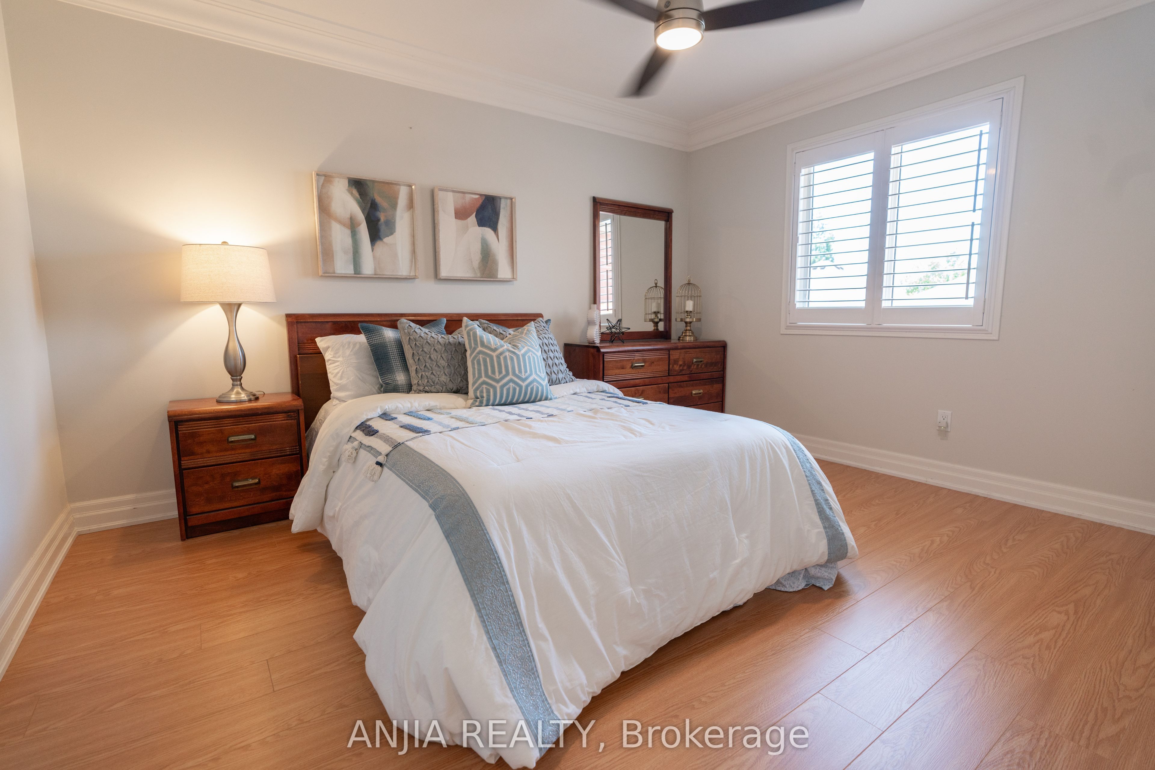 2410 Eden Valley Drive Property Photo 24