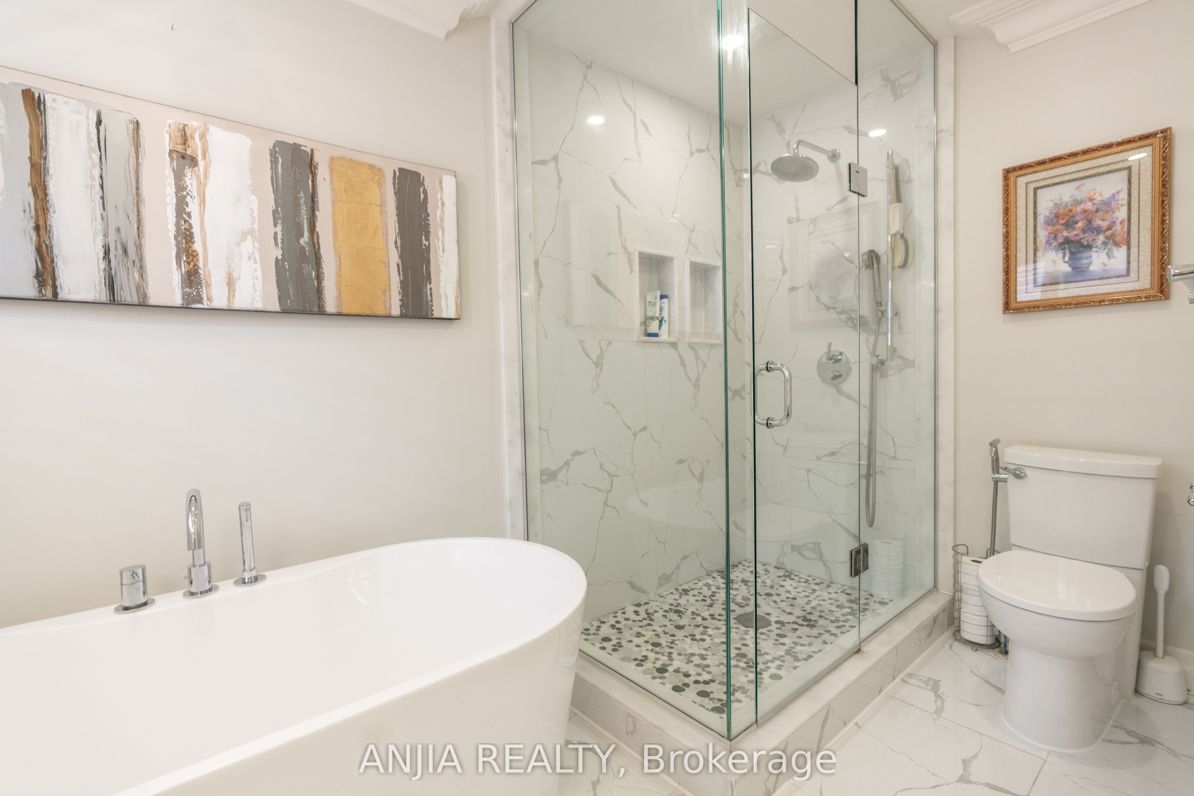 2410 Eden Valley Drive Property Photo 28