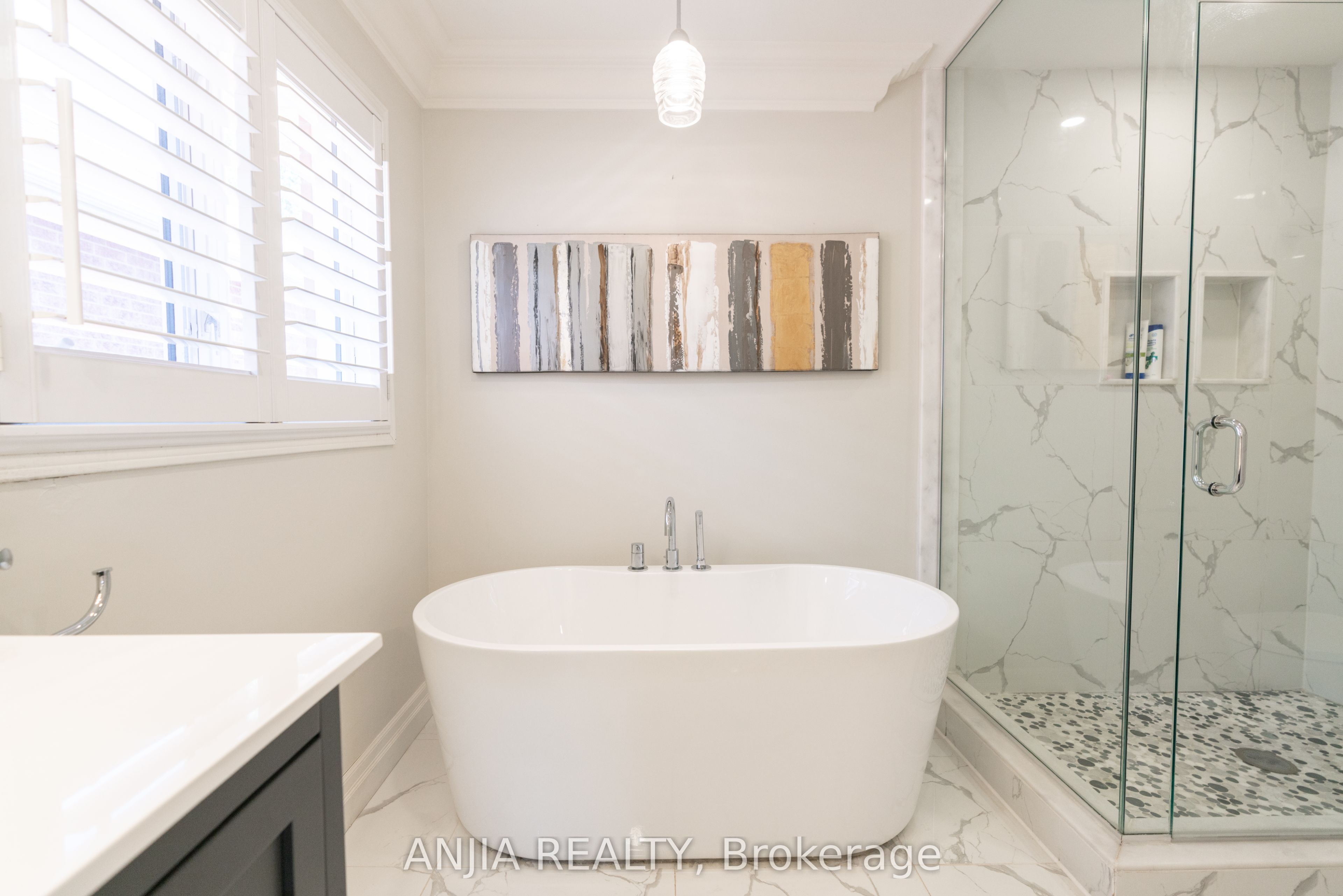 2410 Eden Valley Drive Property Photo 29