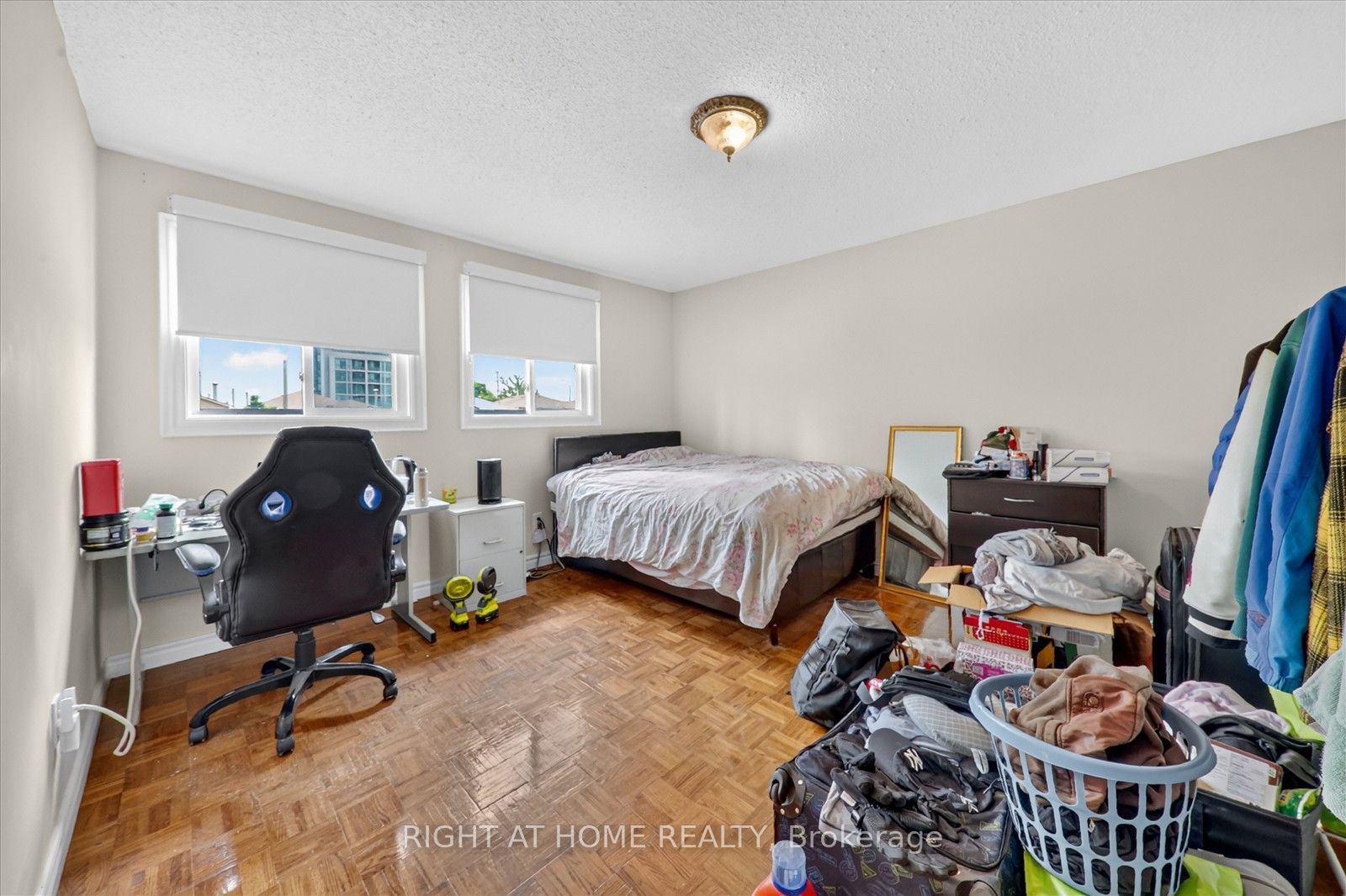 531 Wallenberg Crescent Property Photo 36