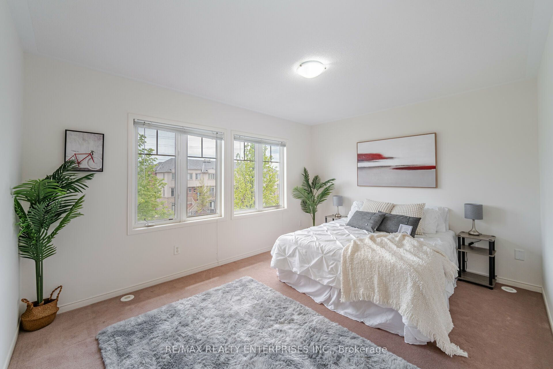 3375 Thomas Street 3 Property Photo 14