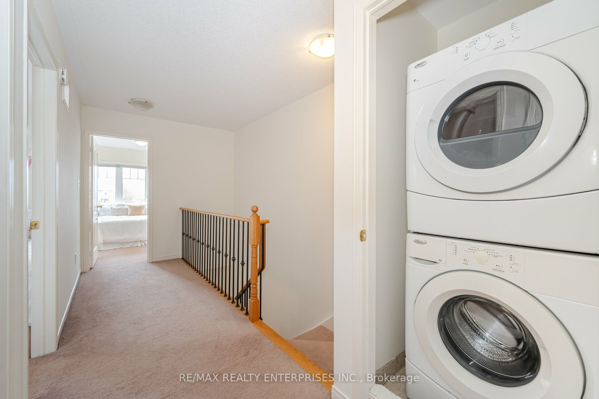 3375 Thomas Street 3 Property Photo 22