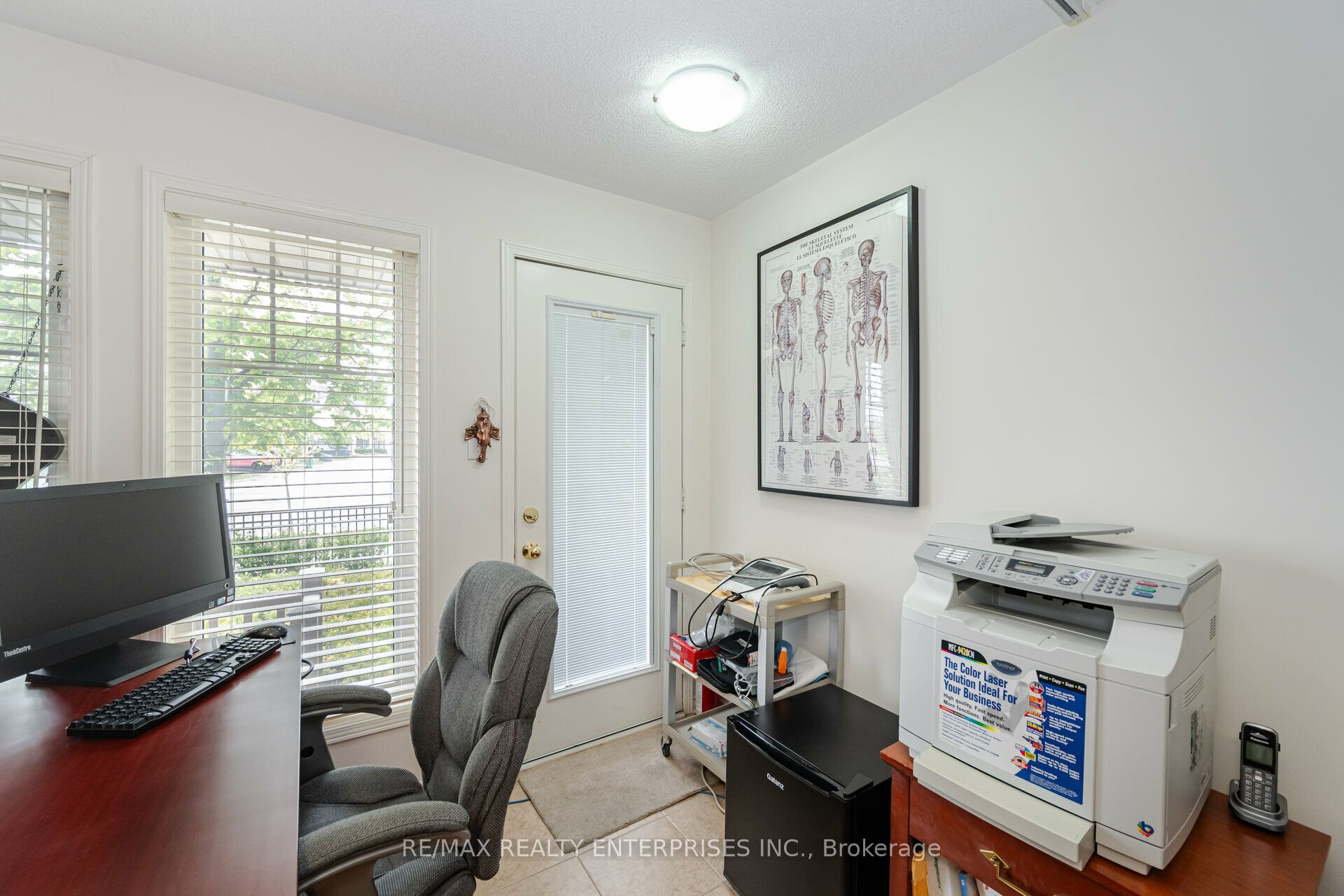 3375 Thomas Street 3 Property Photo 25
