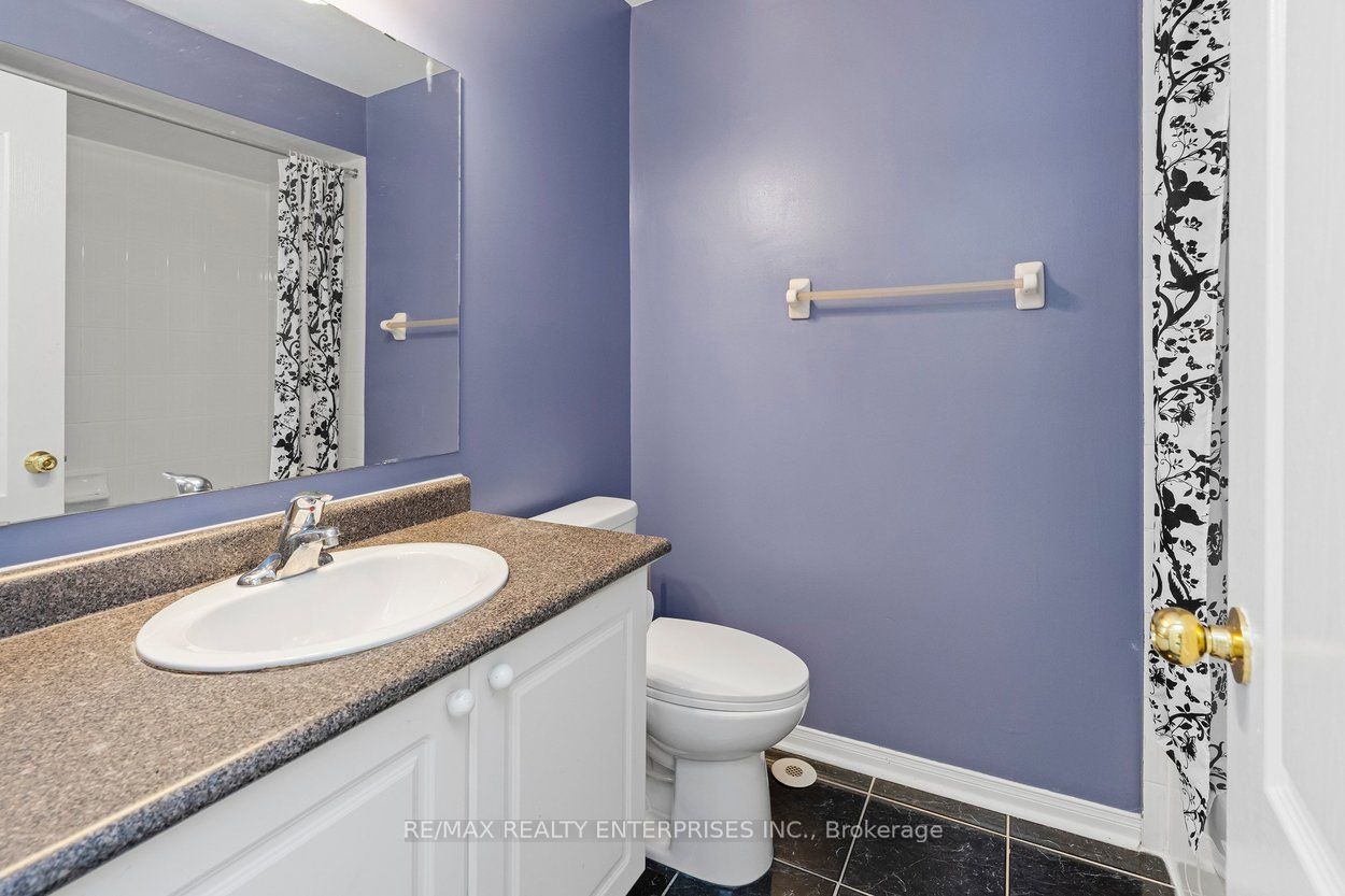 2248 Seton Crescent Property Photo 27
