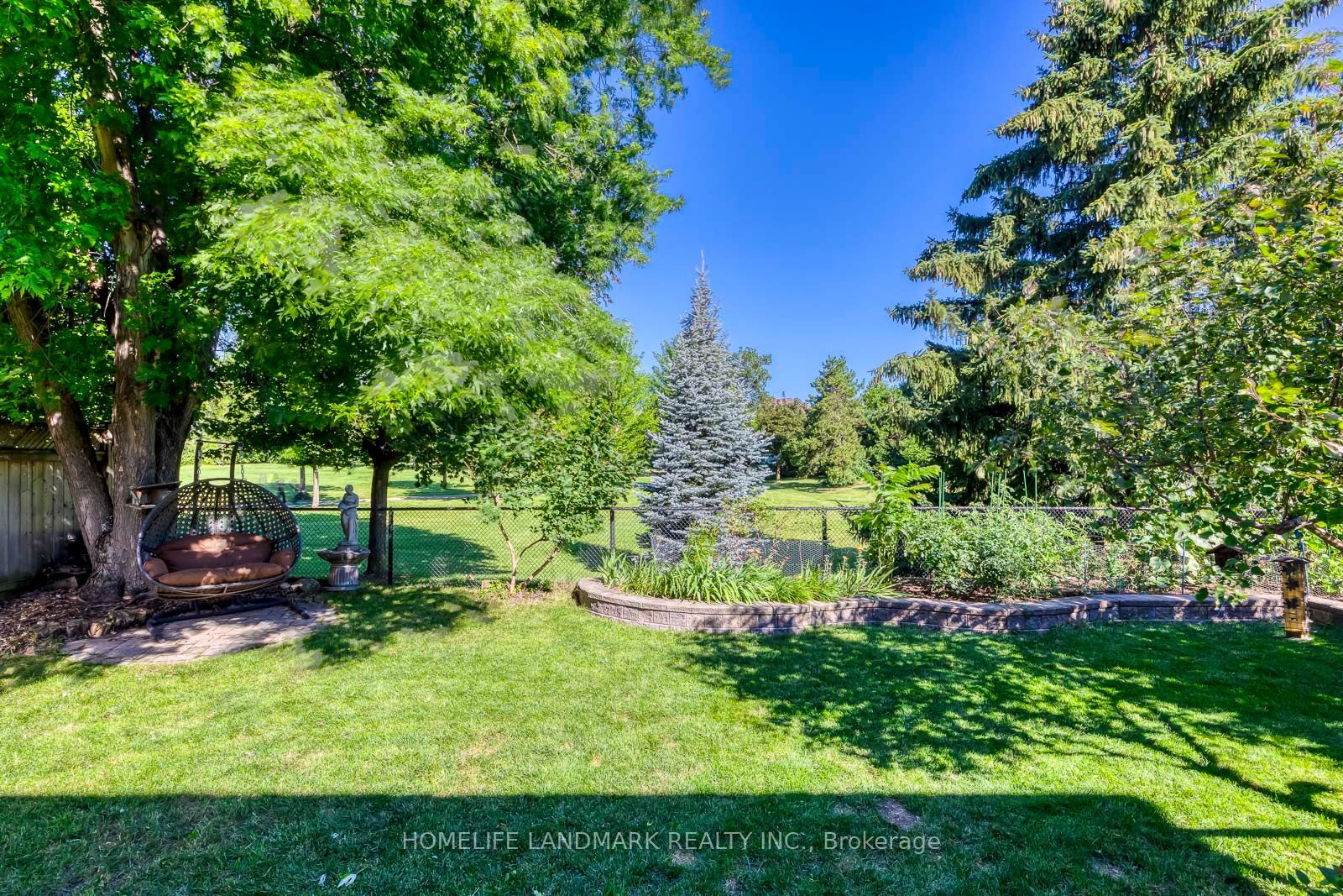 2935 Kingsway Drive Property Photo 43