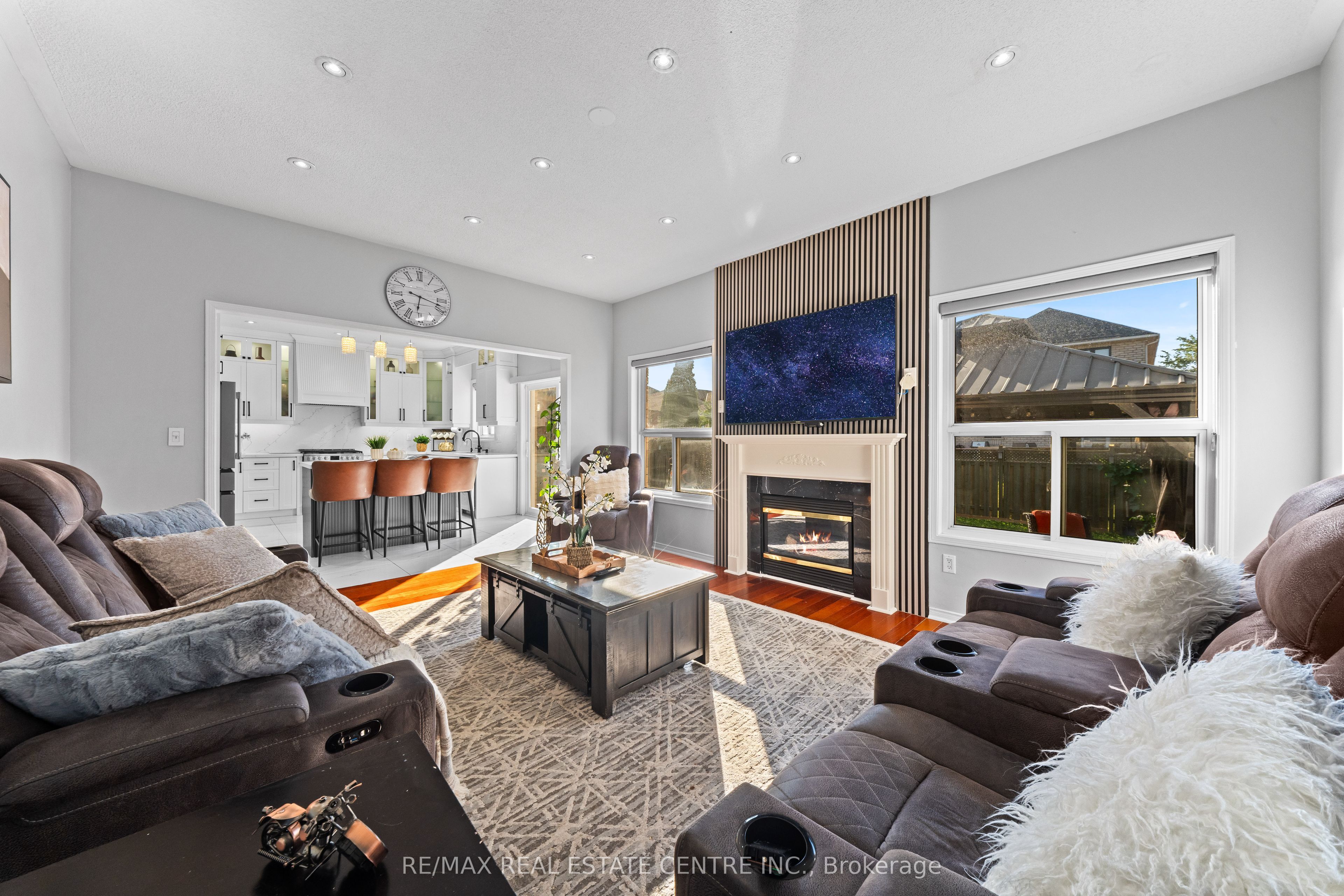 10 Midvale Road Property Photo 15