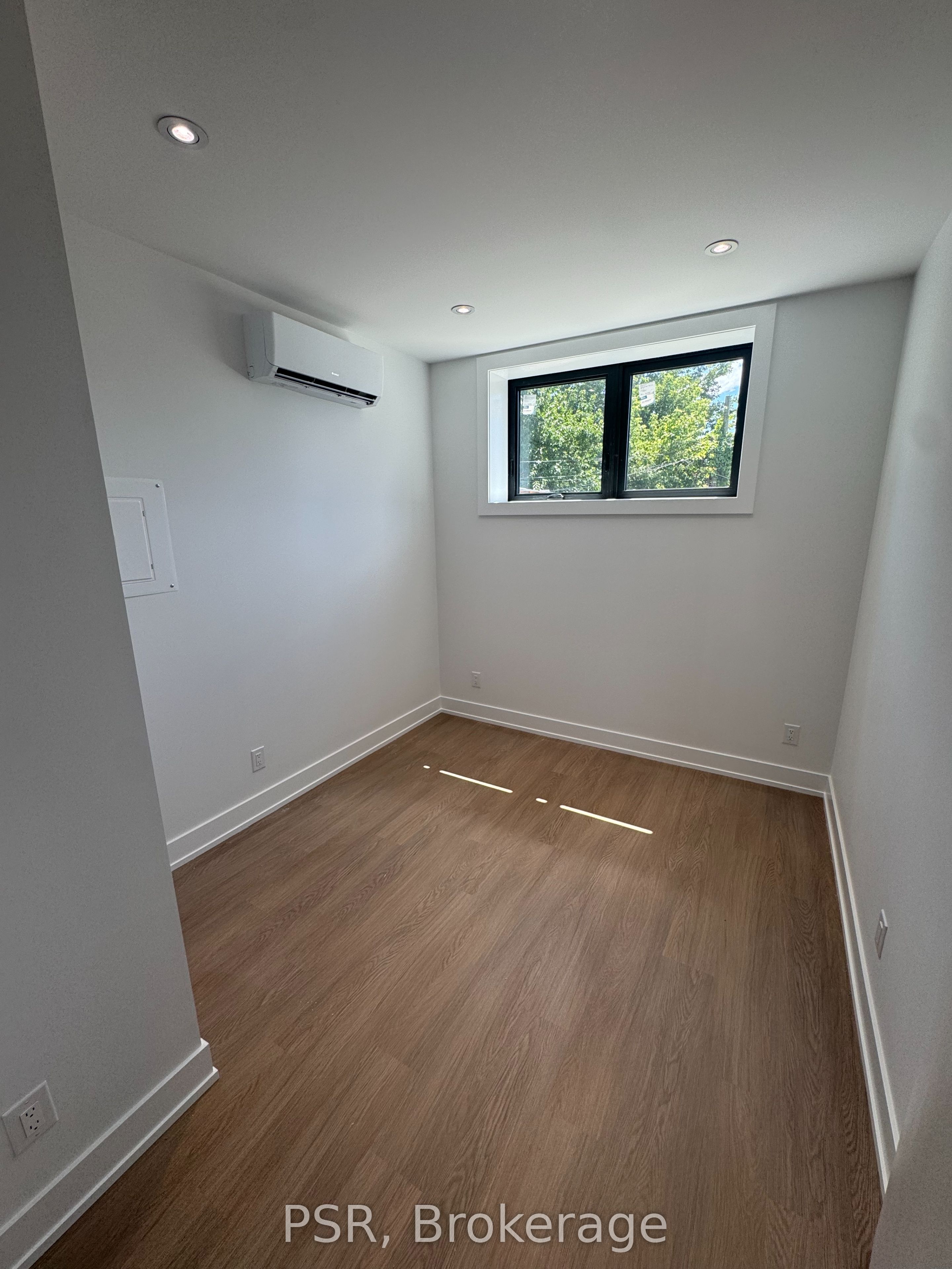 99 Ypres Road Main Property Photo 10