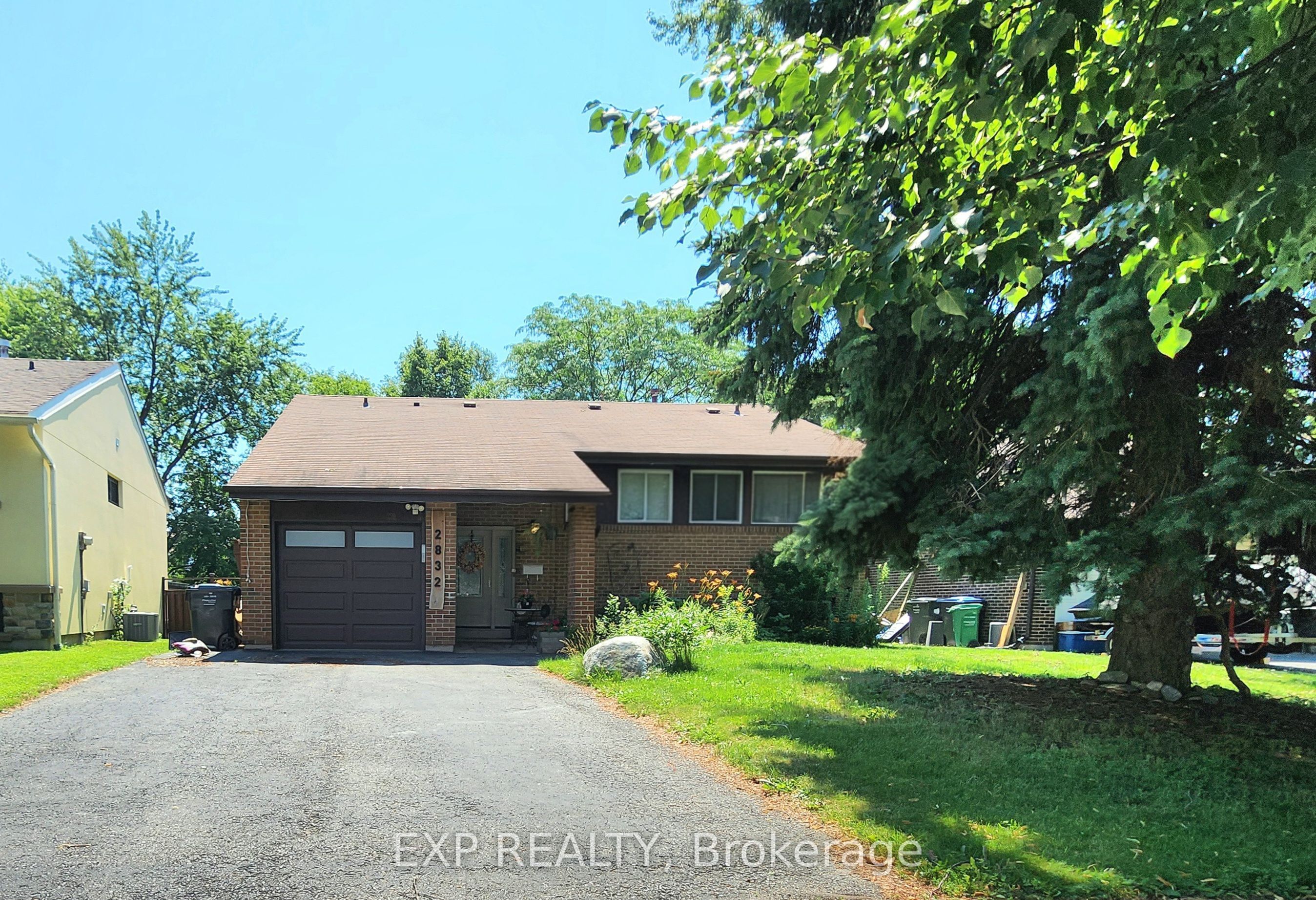 2832 Windwood Drive Property Photo 3