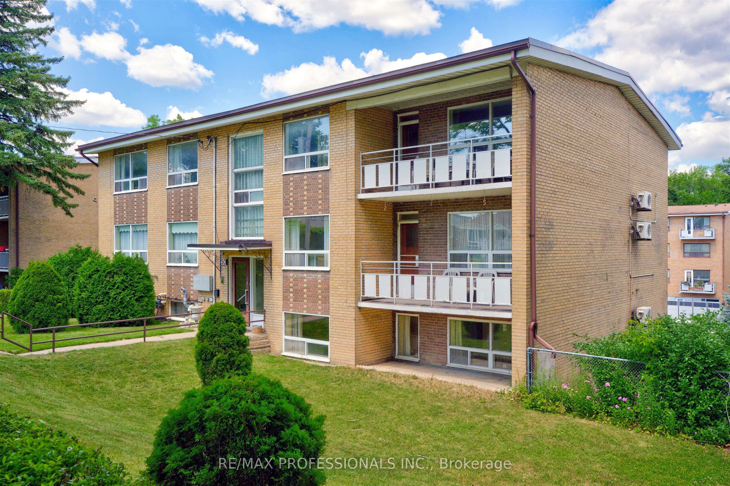 50 Waniska Avenue Property Photo 6