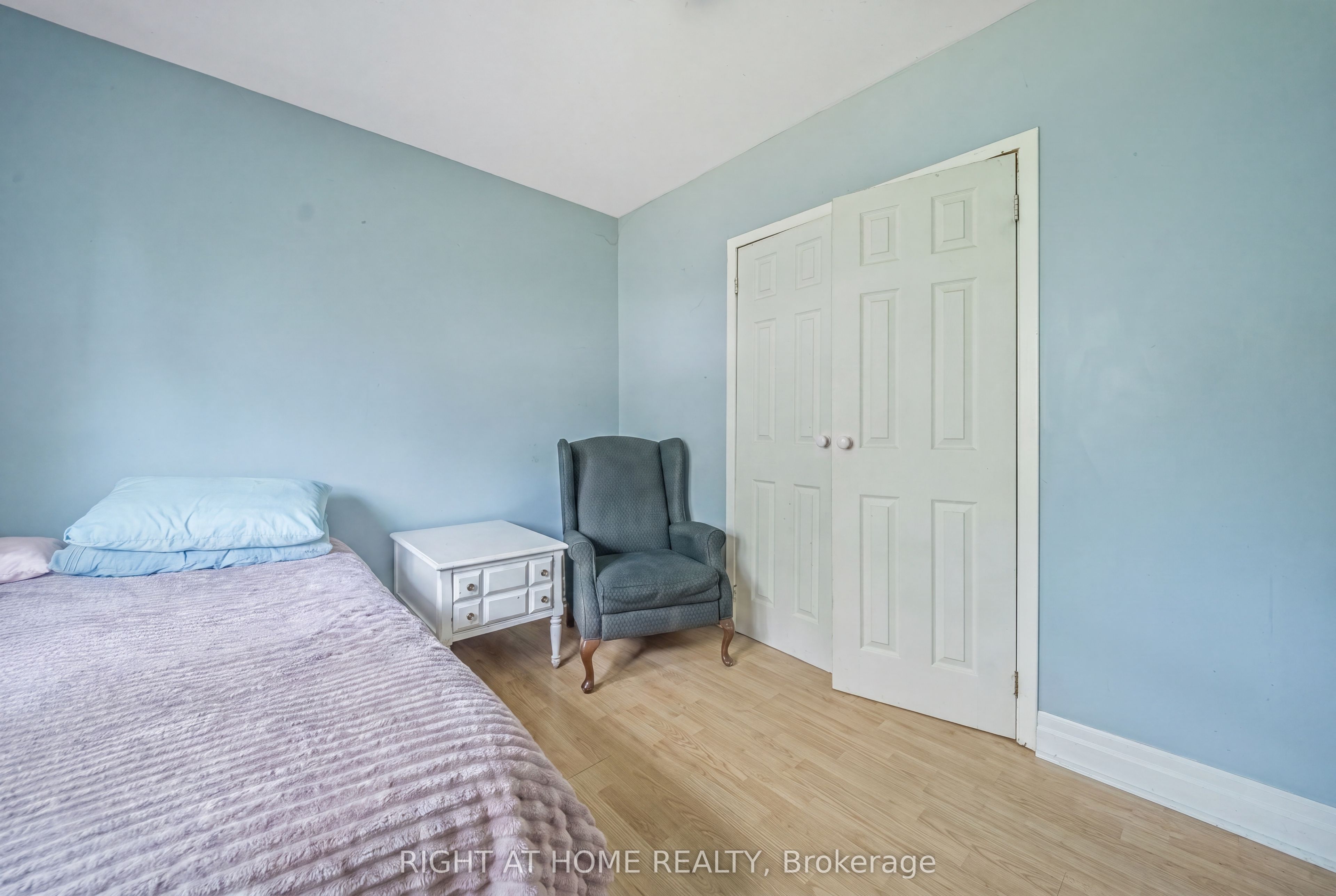 398 Tennyson Drive Property Photo 24