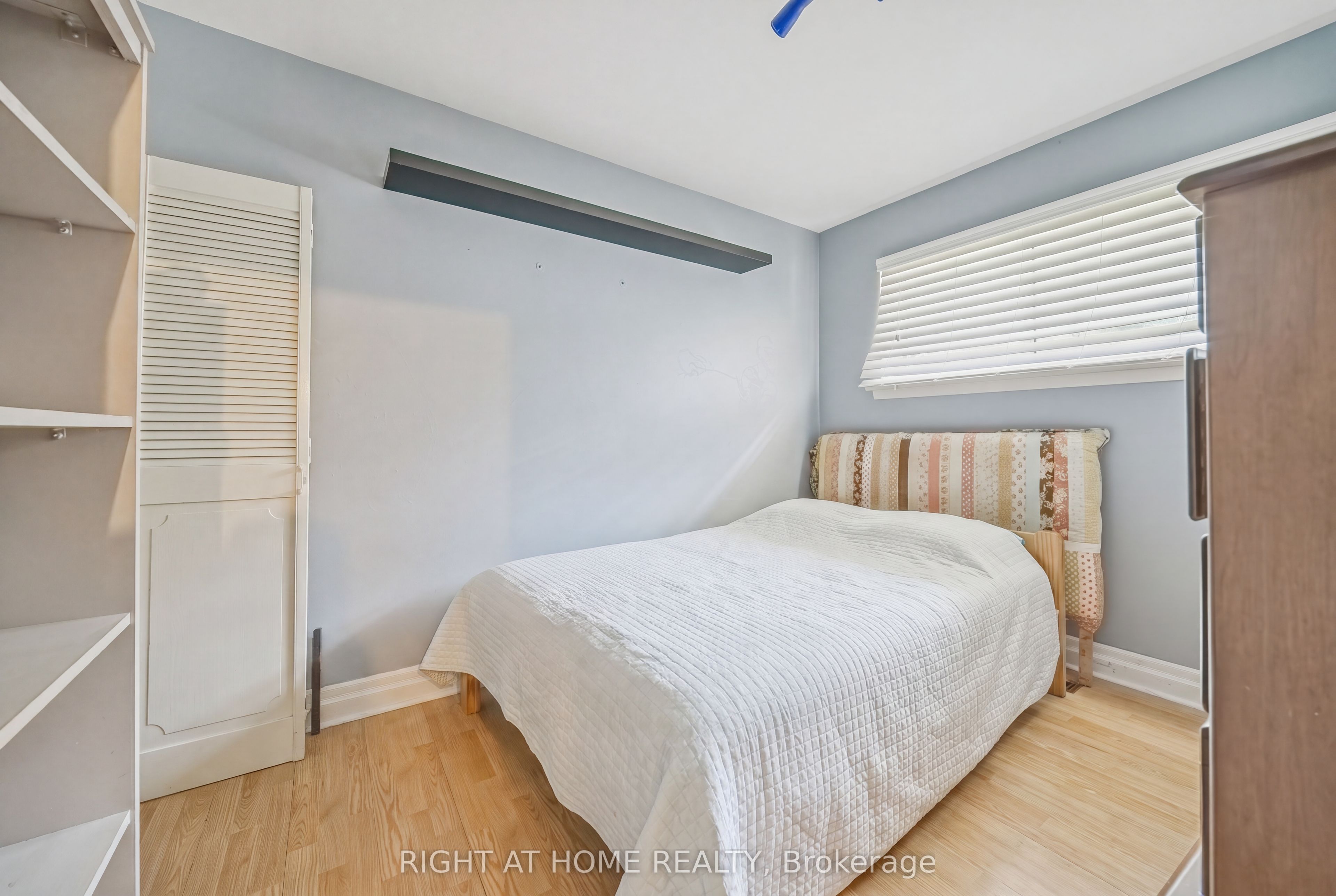 398 Tennyson Drive Property Photo 25