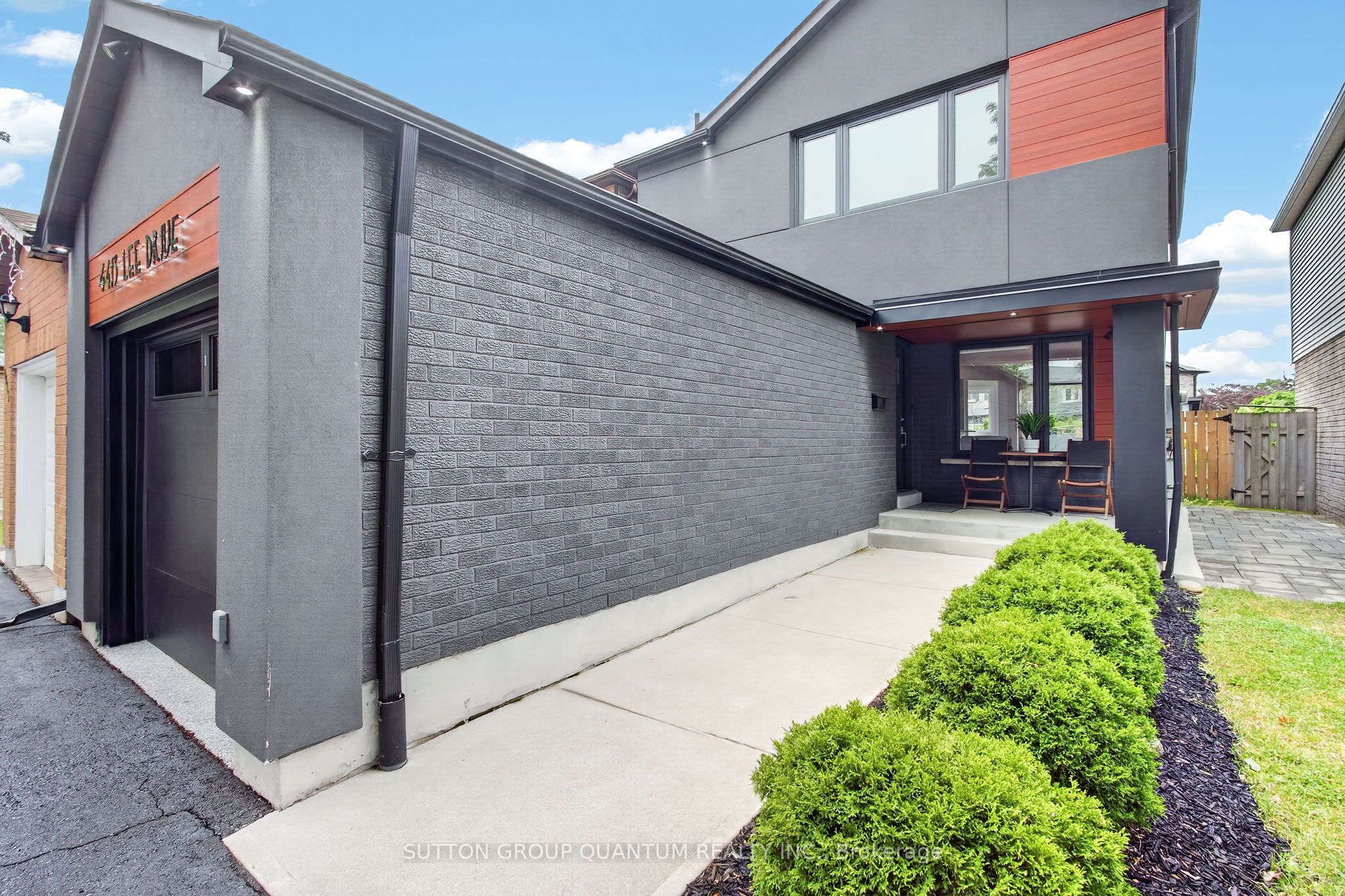 4413 Lee Drive Property Photo 4