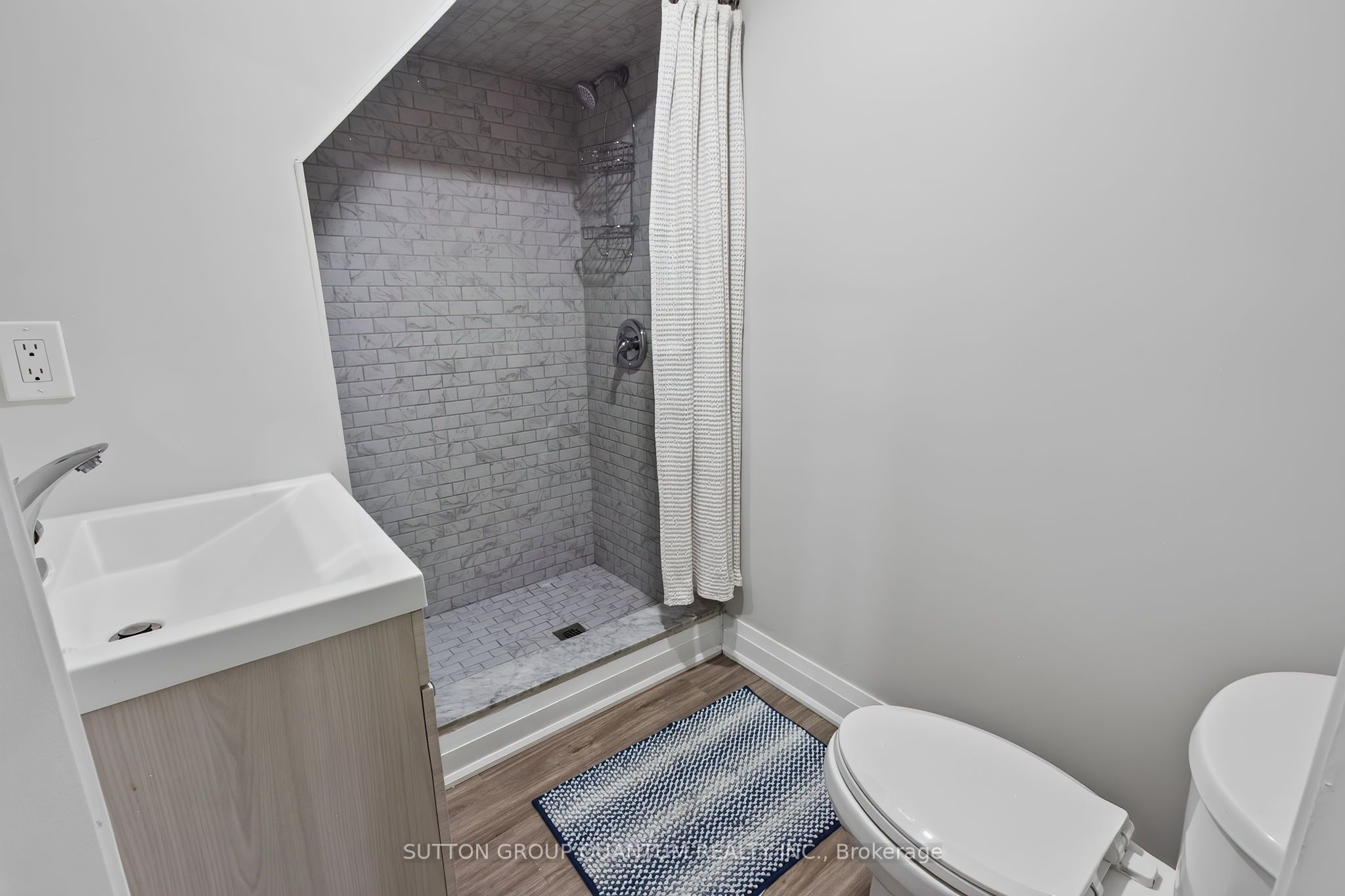 4413 Lee Drive Property Photo 38