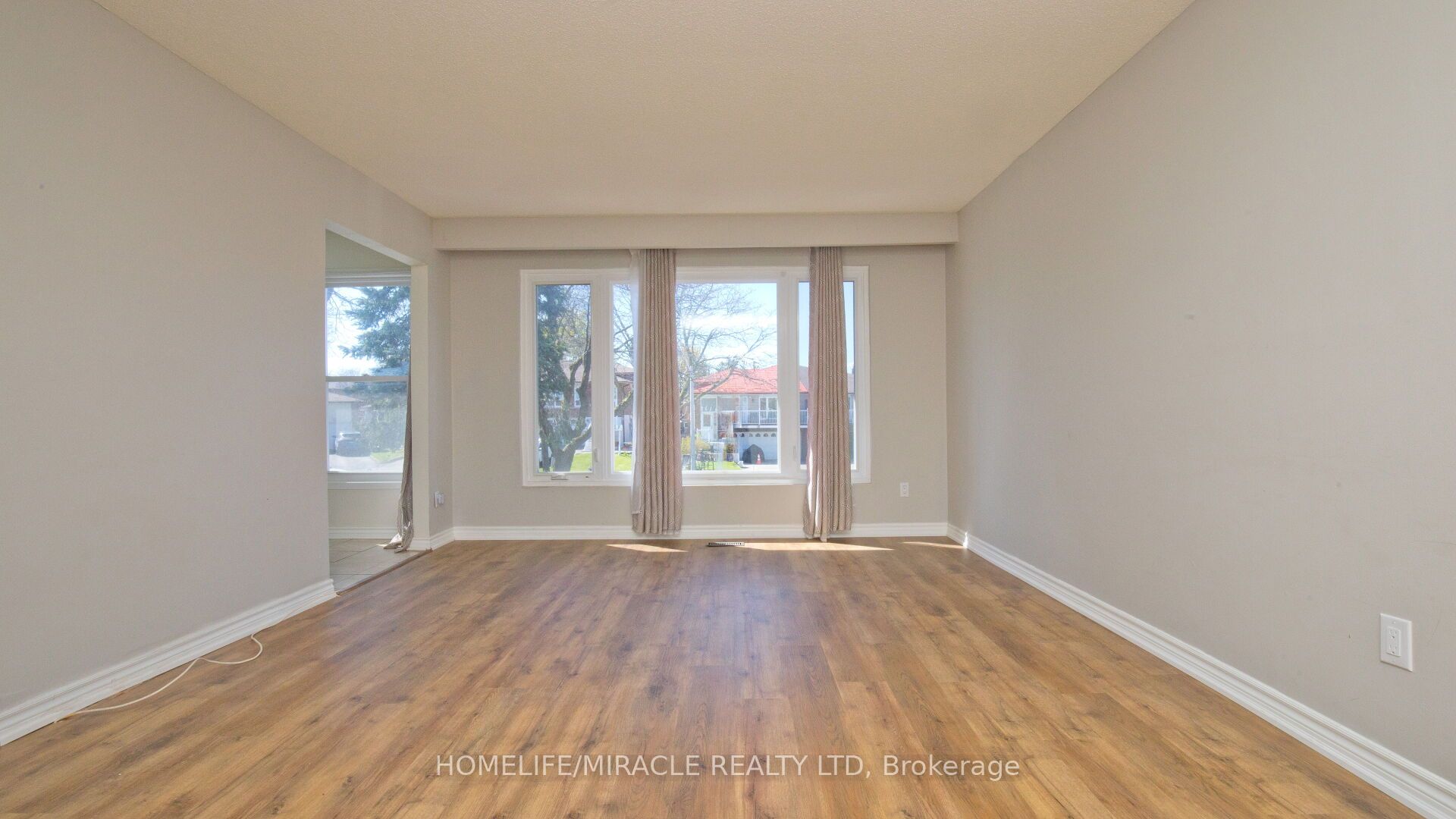 38 Medici Place Property Photo 9