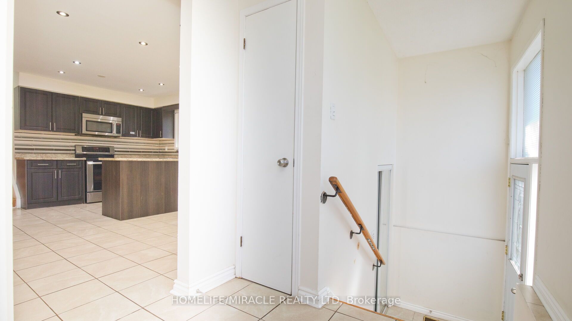 38 Medici Place Property Photo 10