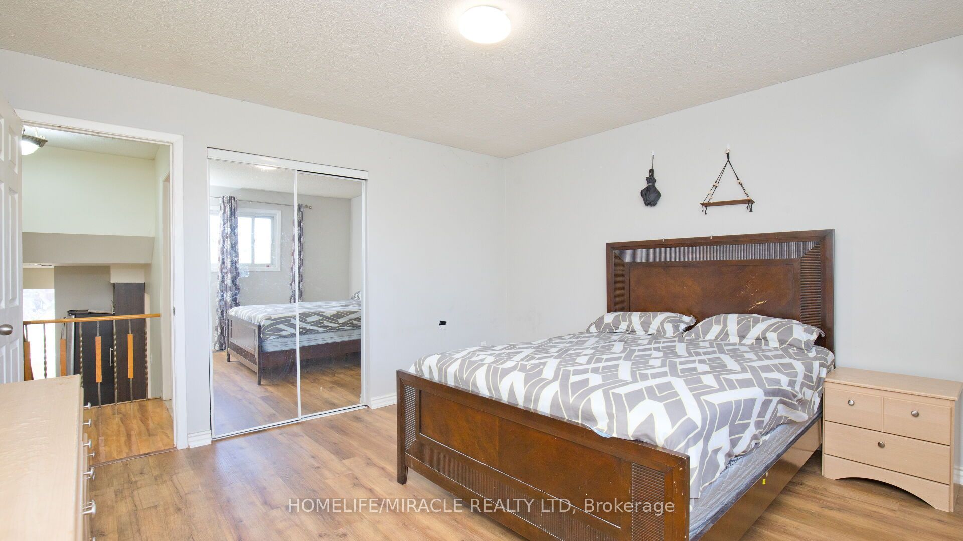 38 Medici Place Property Photo 18